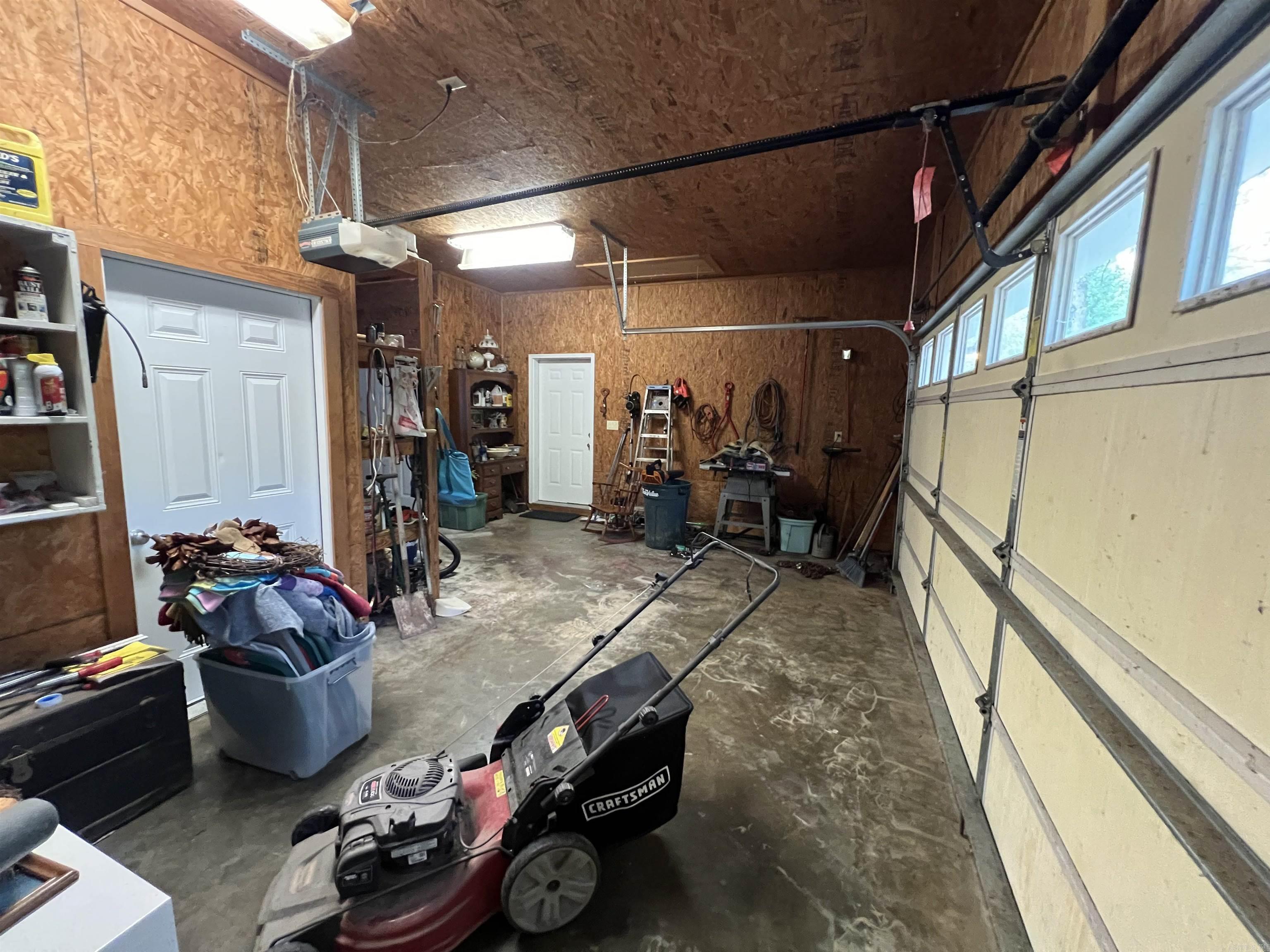 153  Thompson Rd  Arkadelphia, AR