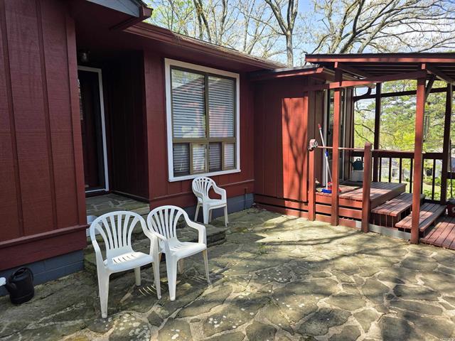 127  Short Haven Ln.  Fairfield Bay, AR