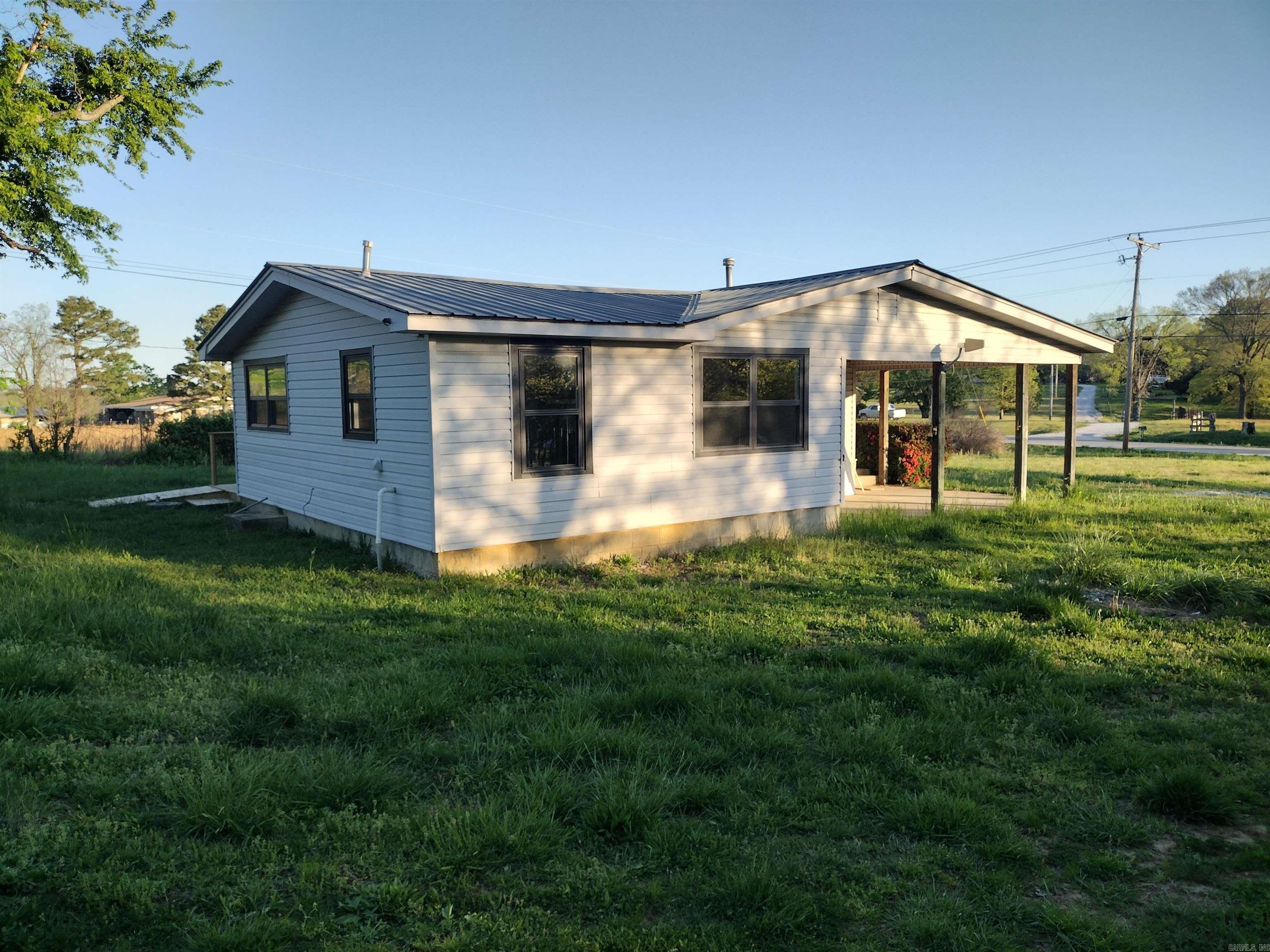 17251  HWY 66  Mountain View, AR