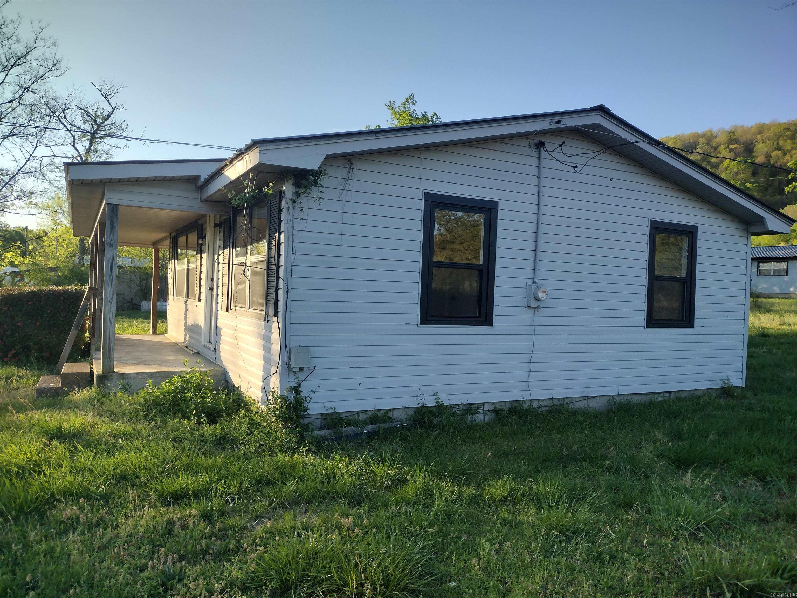 17251  HWY 66  Mountain View, AR
