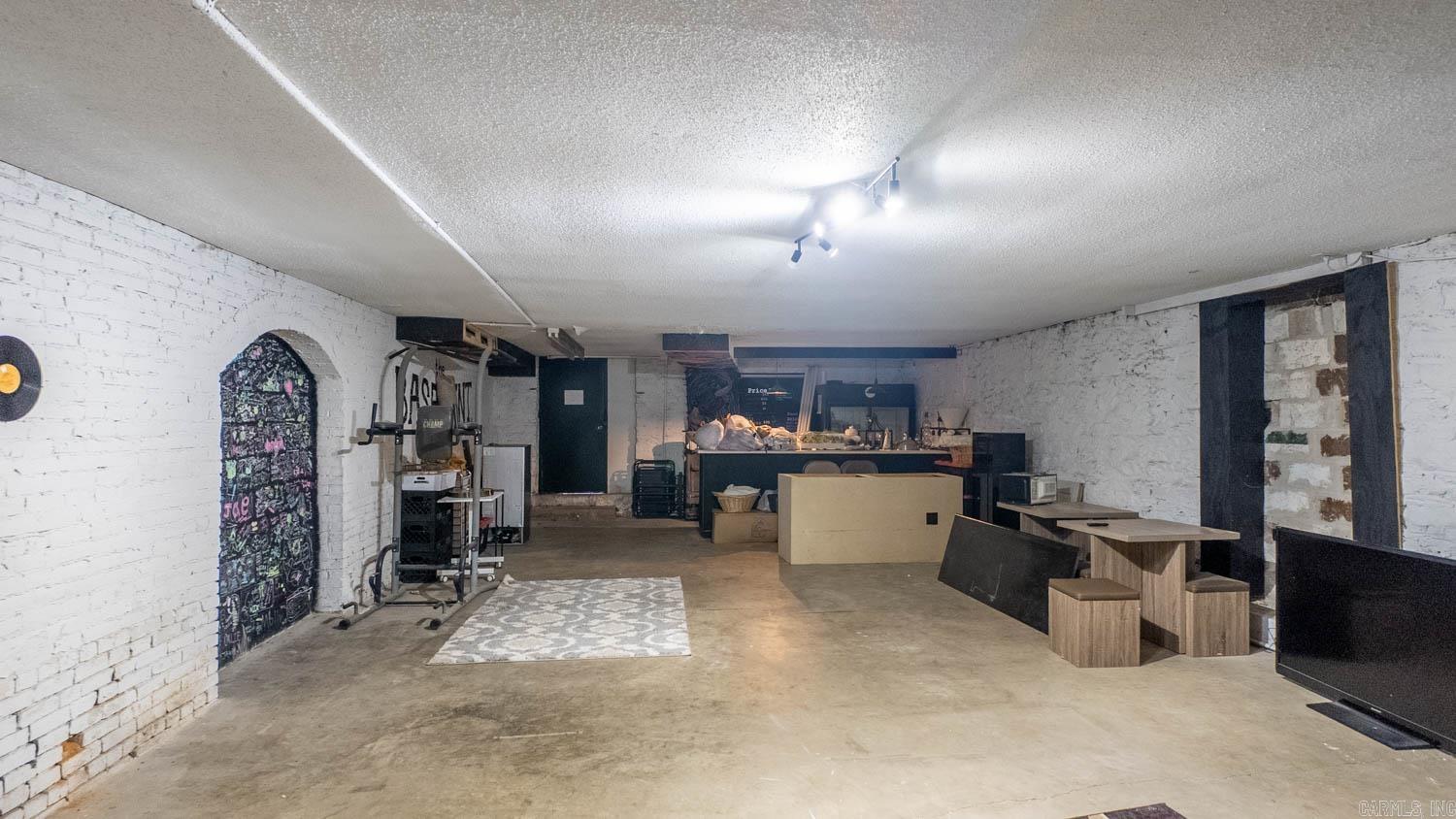 275  Main Street  Mammoth Spring, AR