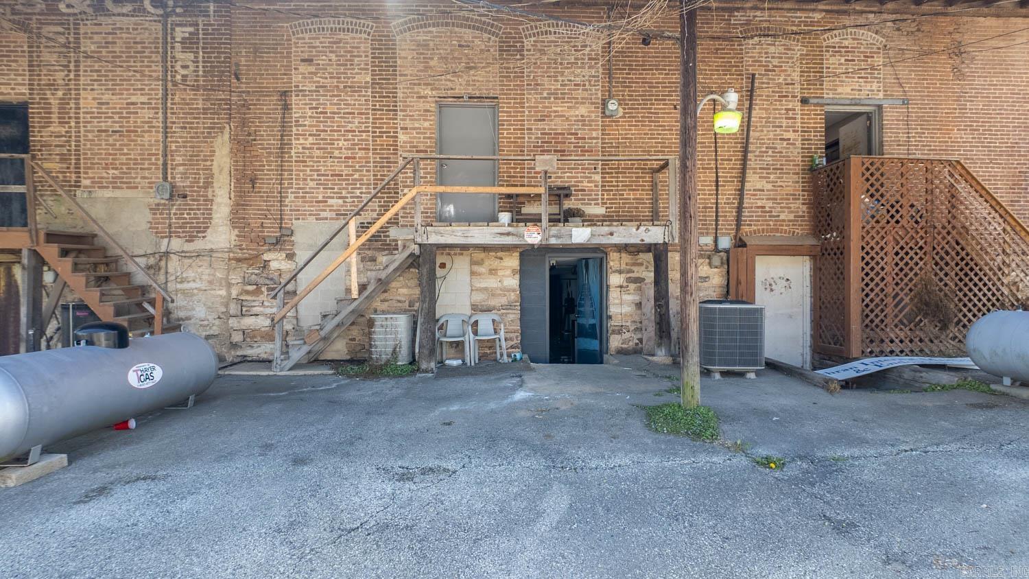 275  Main Street  Mammoth Spring, AR