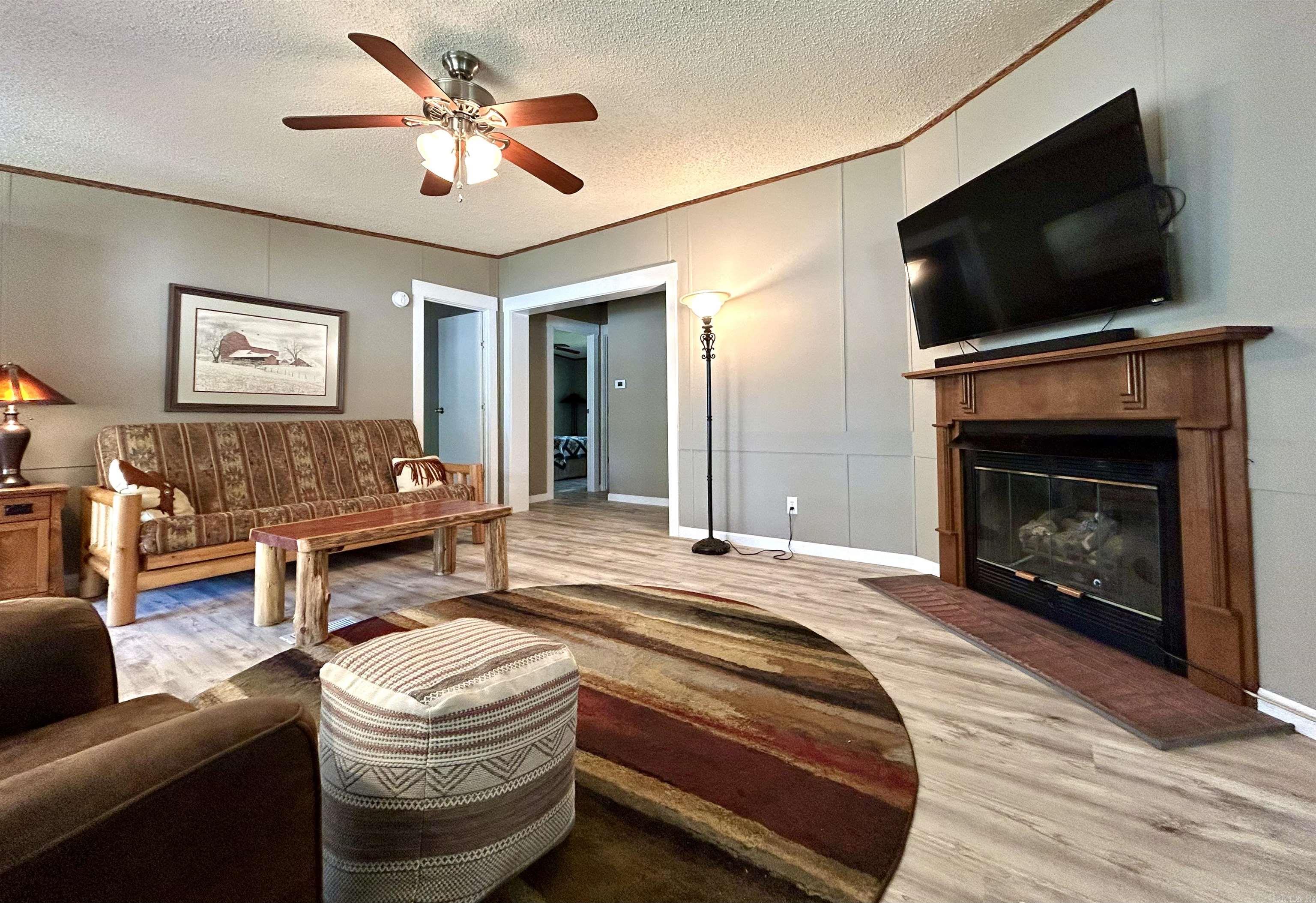 364  Bagby Ln  Mountain View, AR