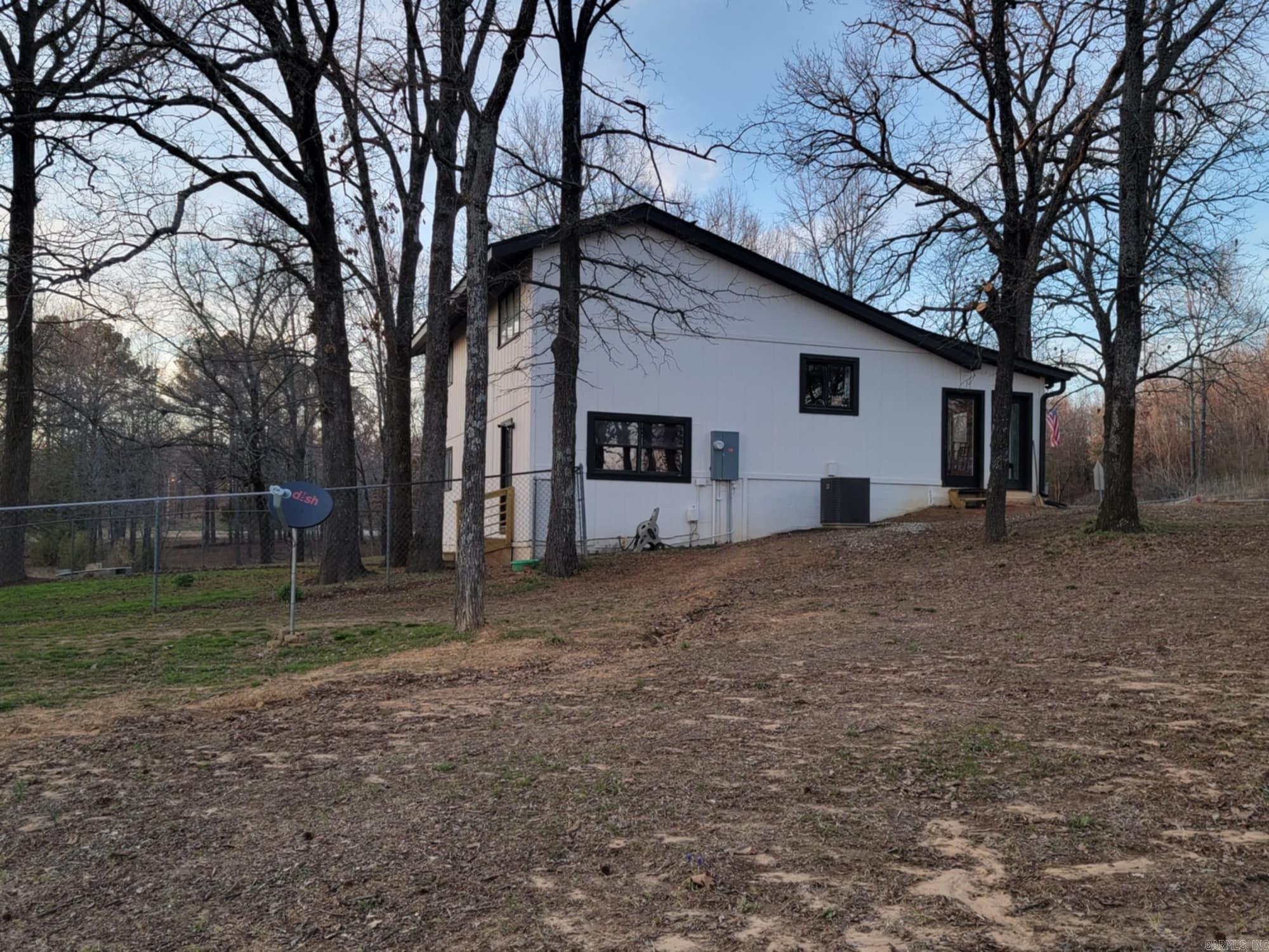 63 Robinson Road Greenbrier, AR 72058