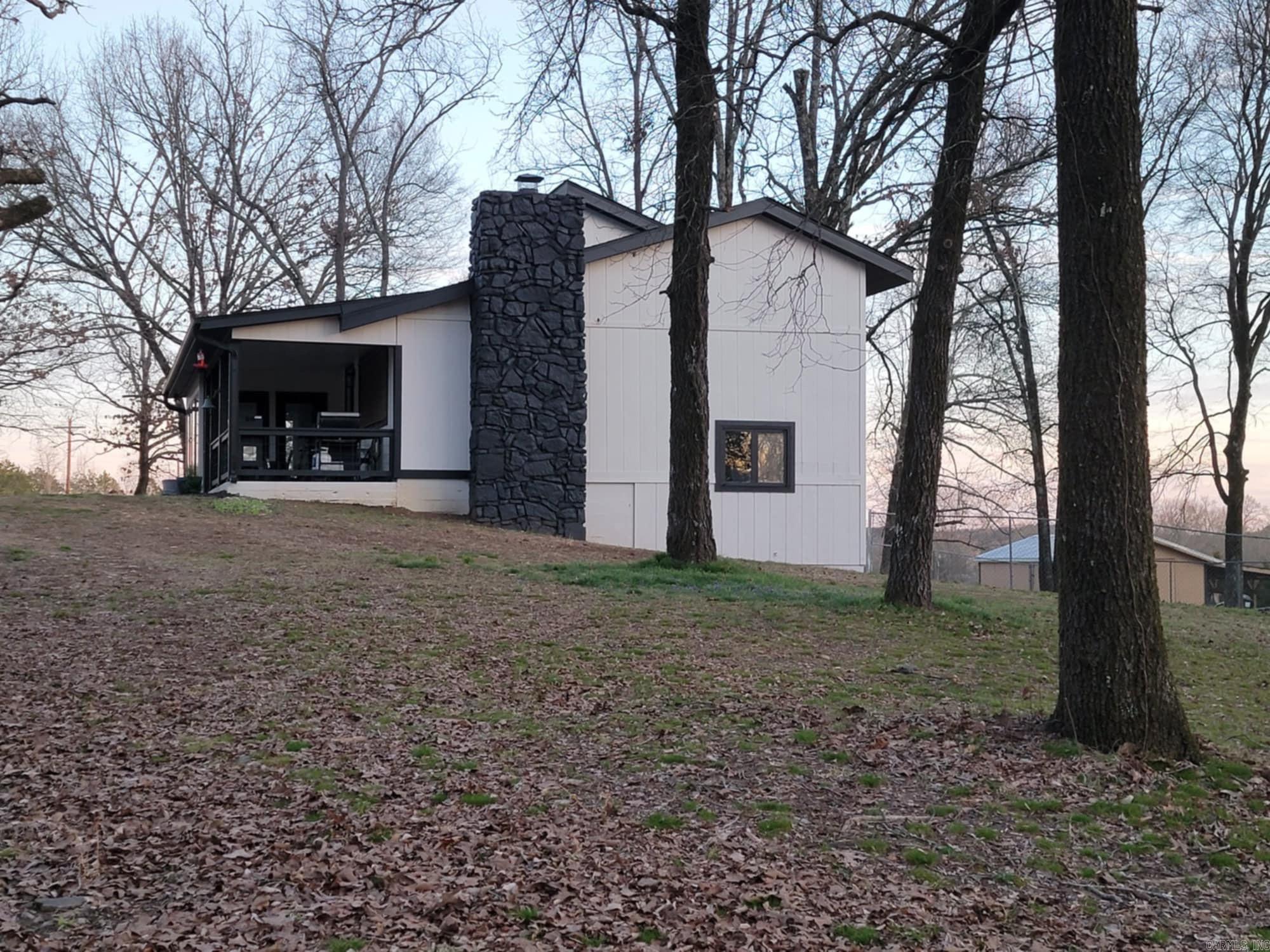 63 Robinson Road Greenbrier, AR 72058