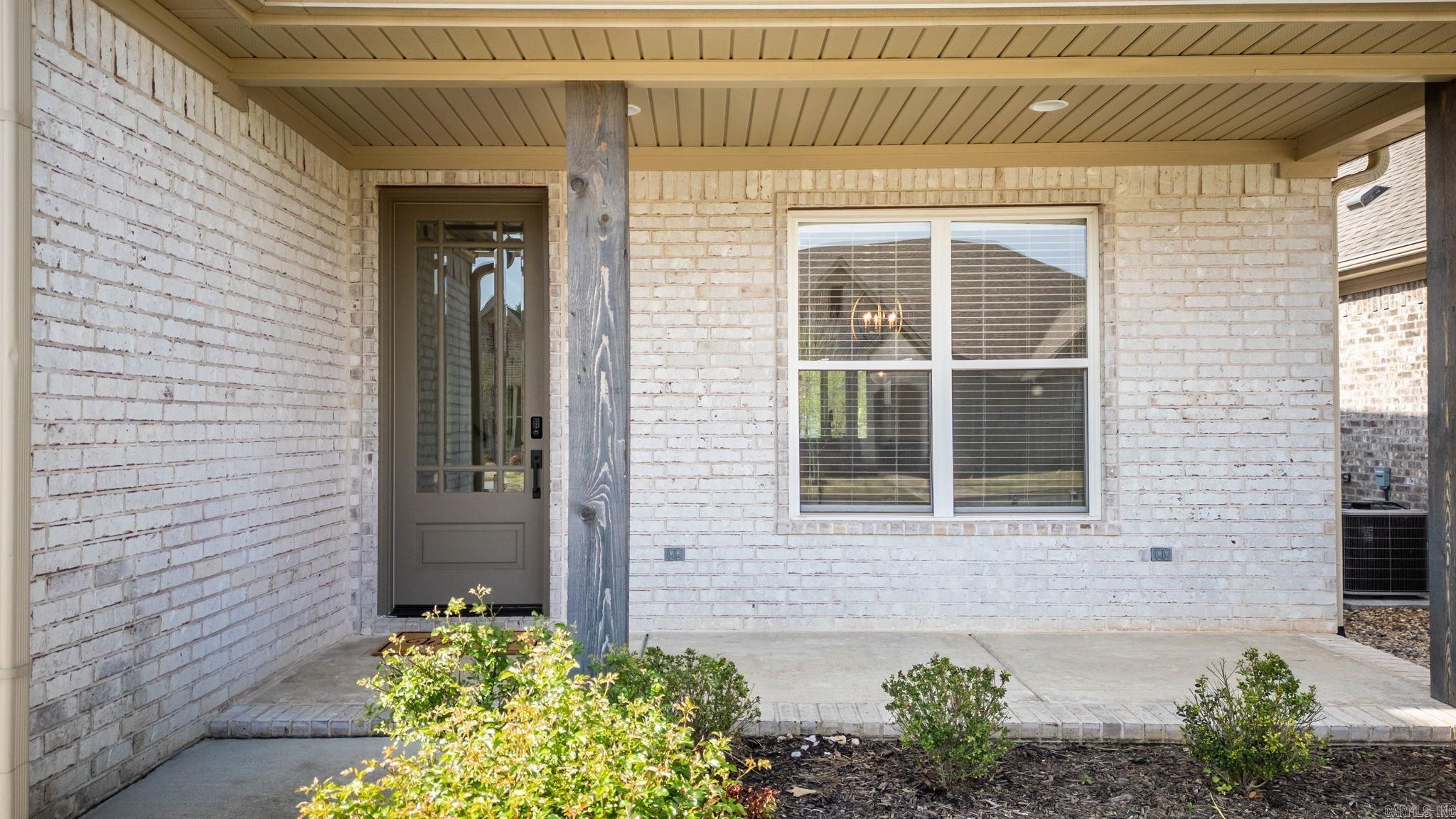 27  Saffron  Little Rock, AR
