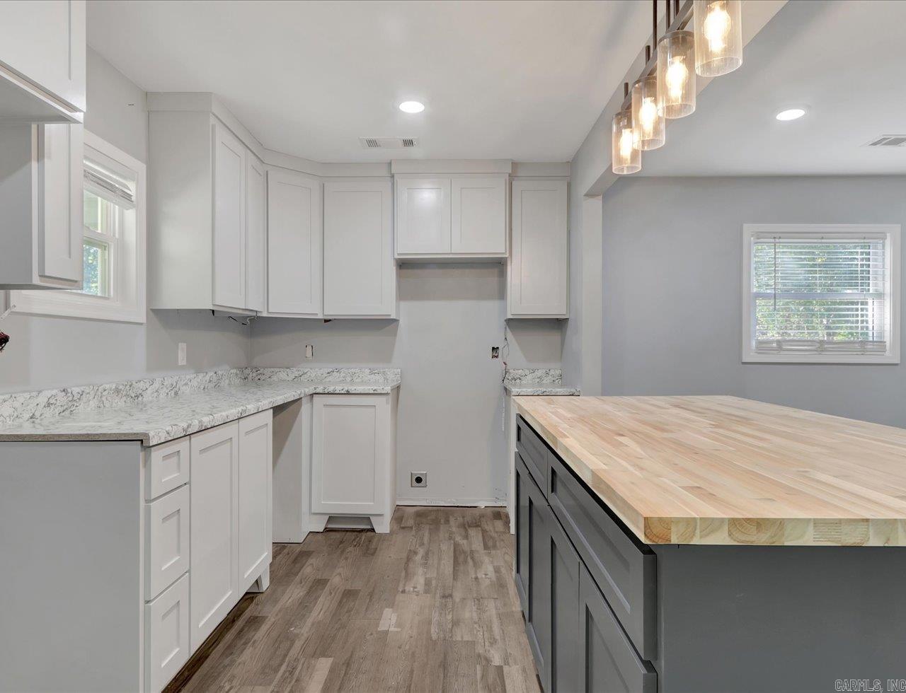 464  Fleetwood  Hot Springs, AR