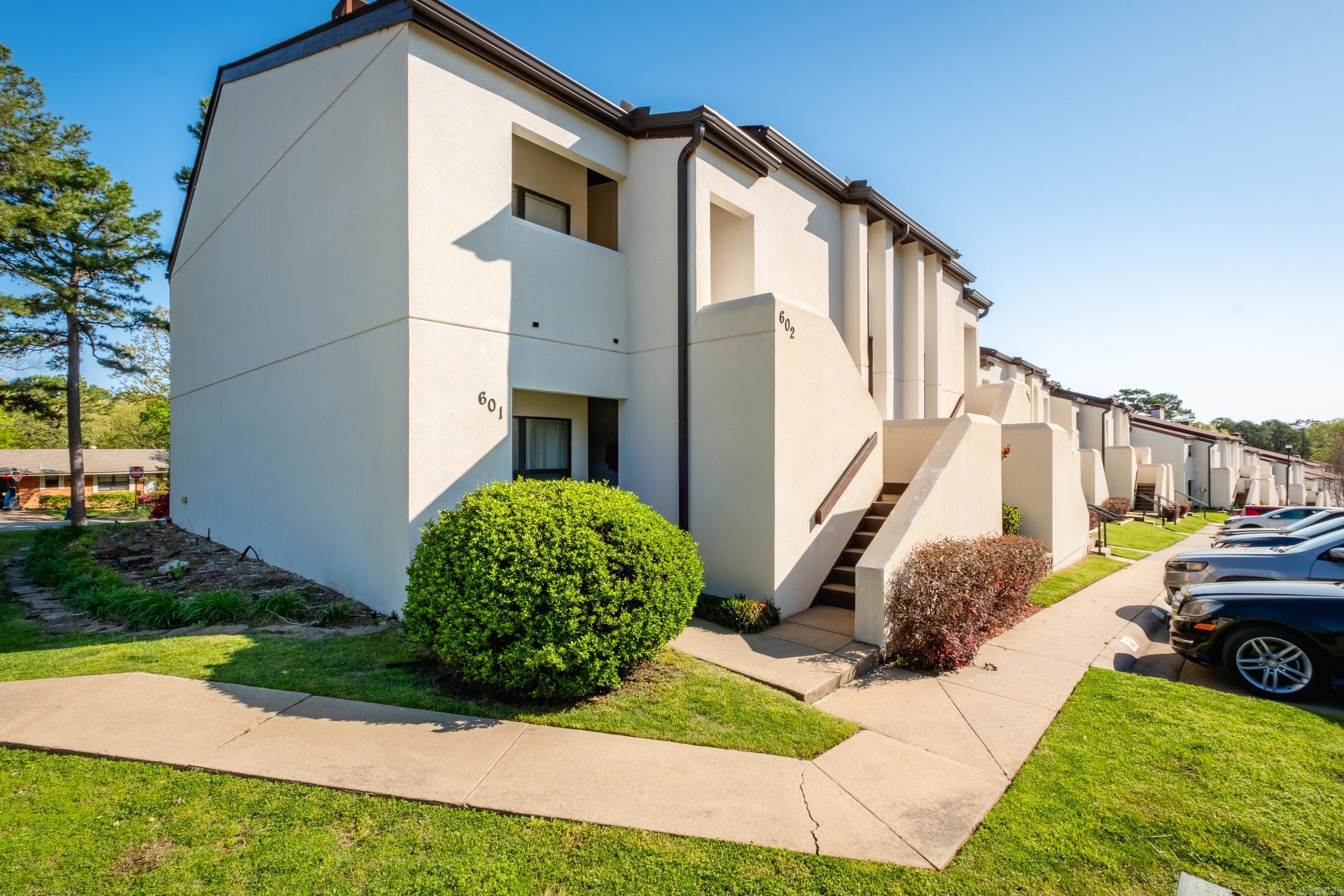 301  Kings Row 602 Little Rock, AR