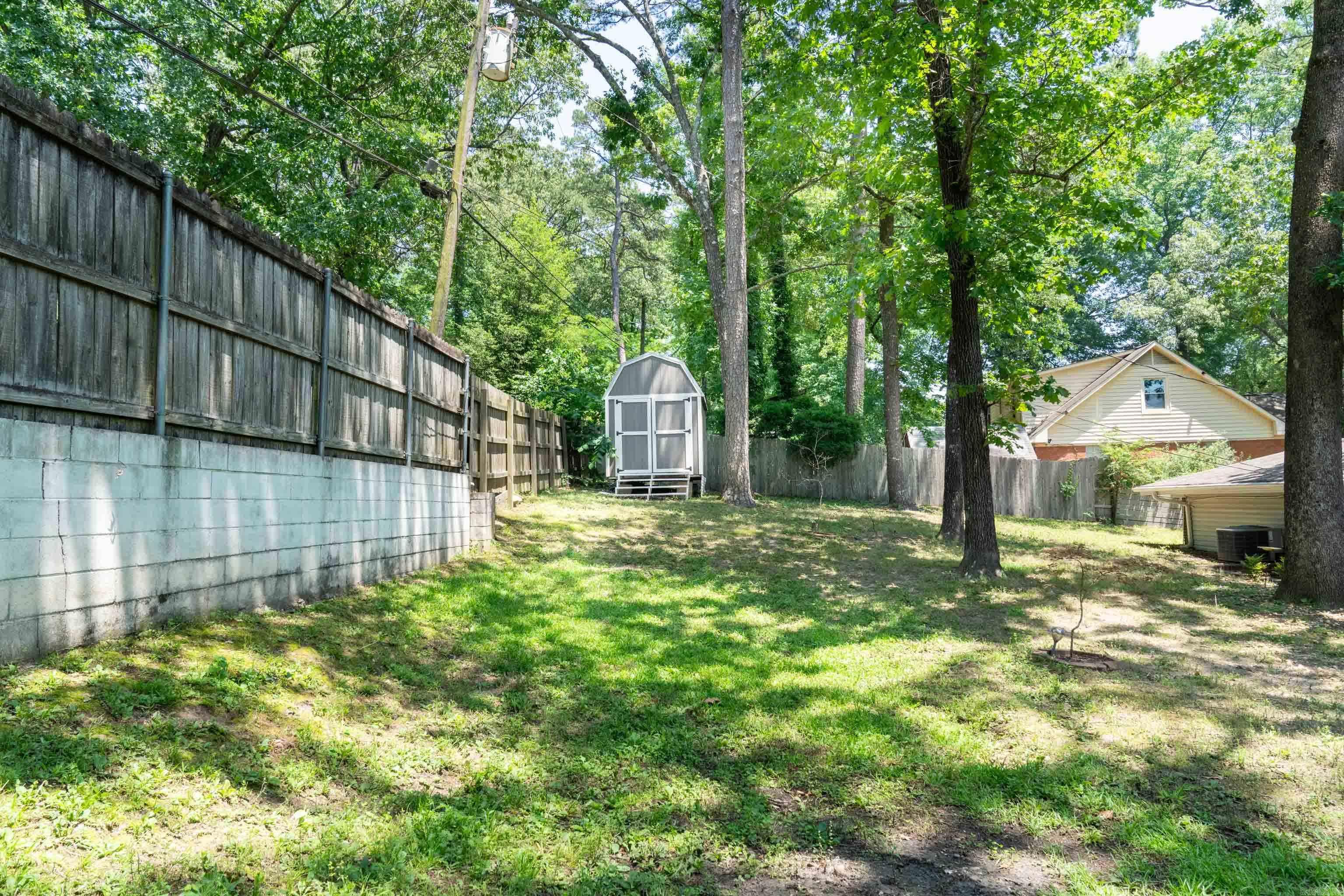 1902  Lynnwood  Benton, AR