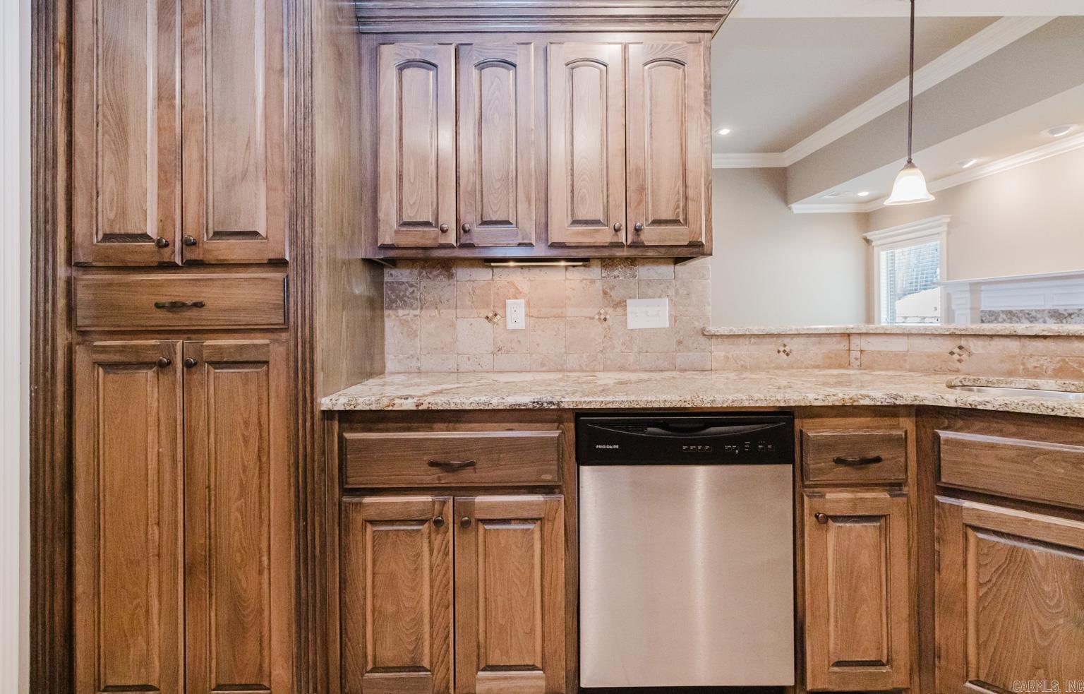 1844  White Oak  Benton, AR