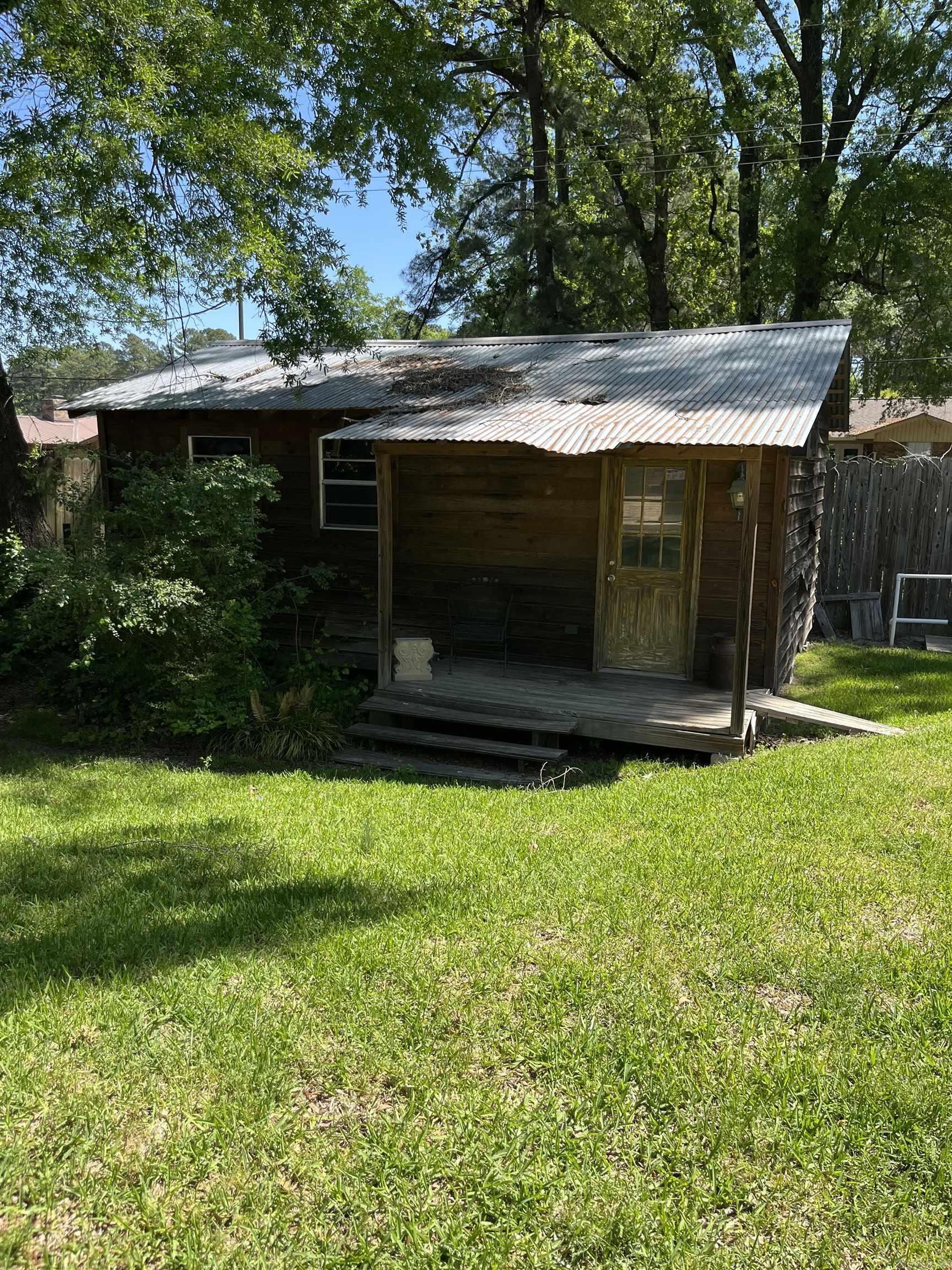 2408  BELAIR  Magnolia, AR