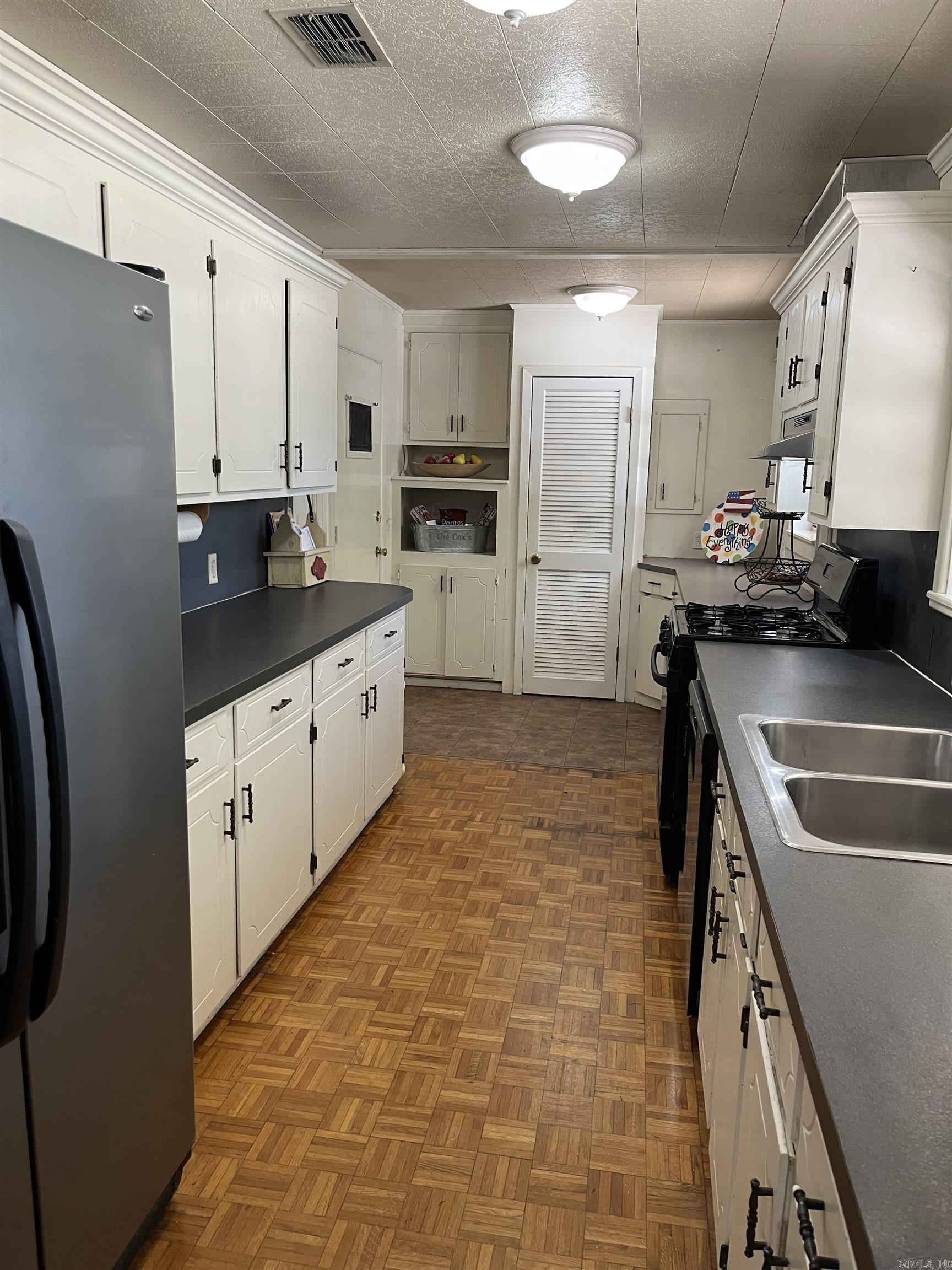 2408  BELAIR  Magnolia, AR