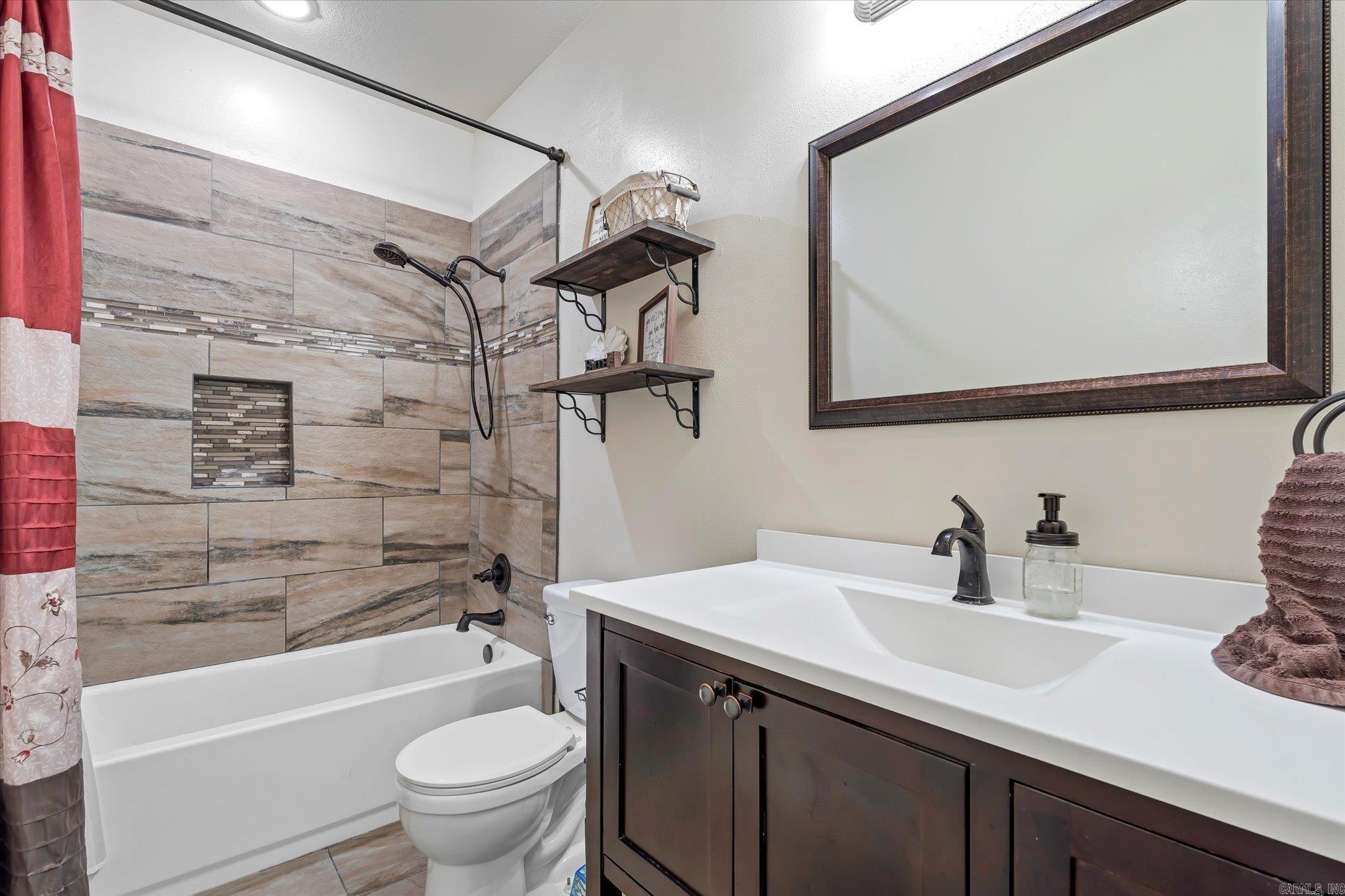 2713 Gallaway Lane Jonesboro, AR 72404