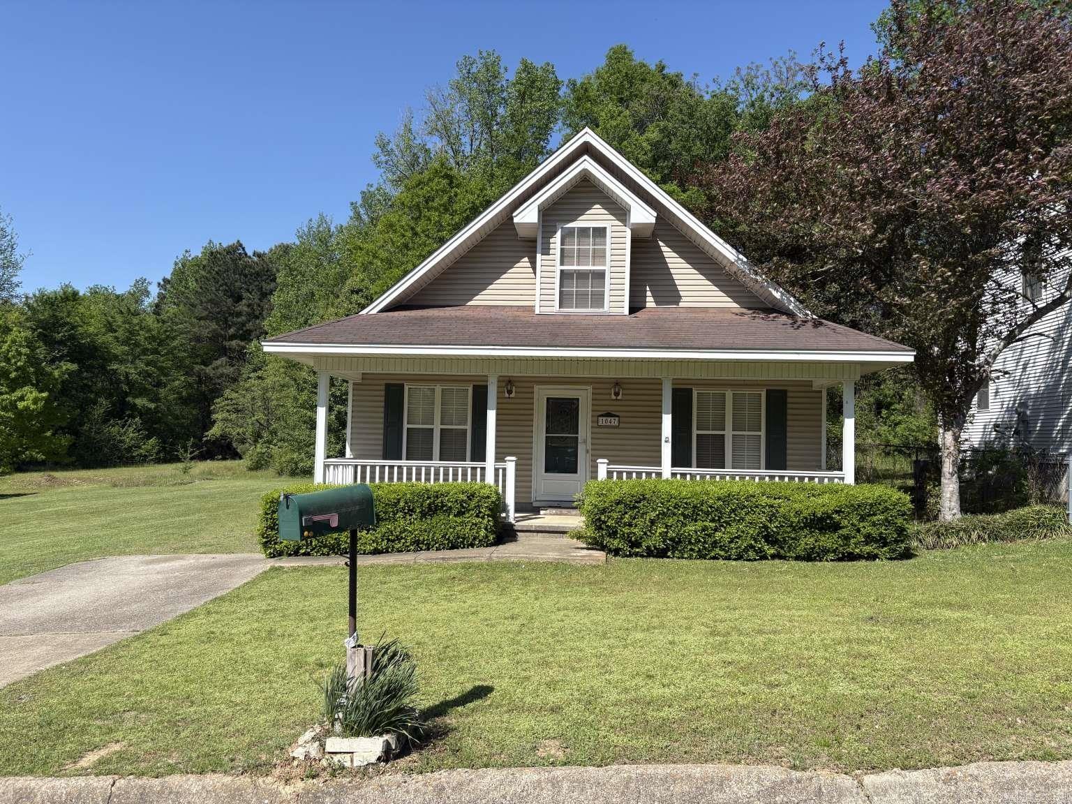 1047 S 13th  Arkadelphia, AR