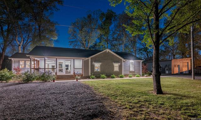 2489  Riverbend  Heber Springs, AR