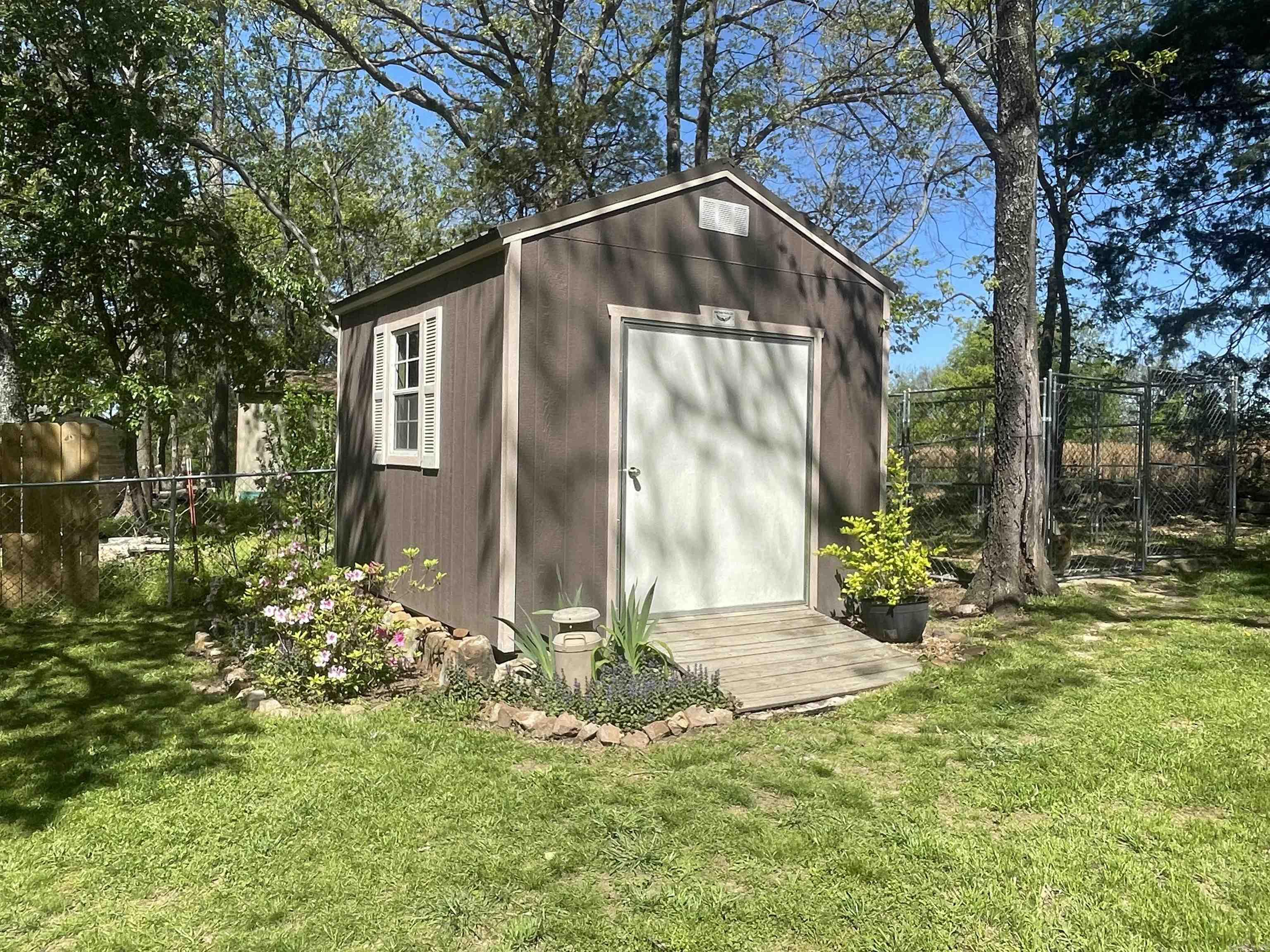 1005 Briarwood Street Mountain View, AR 72560