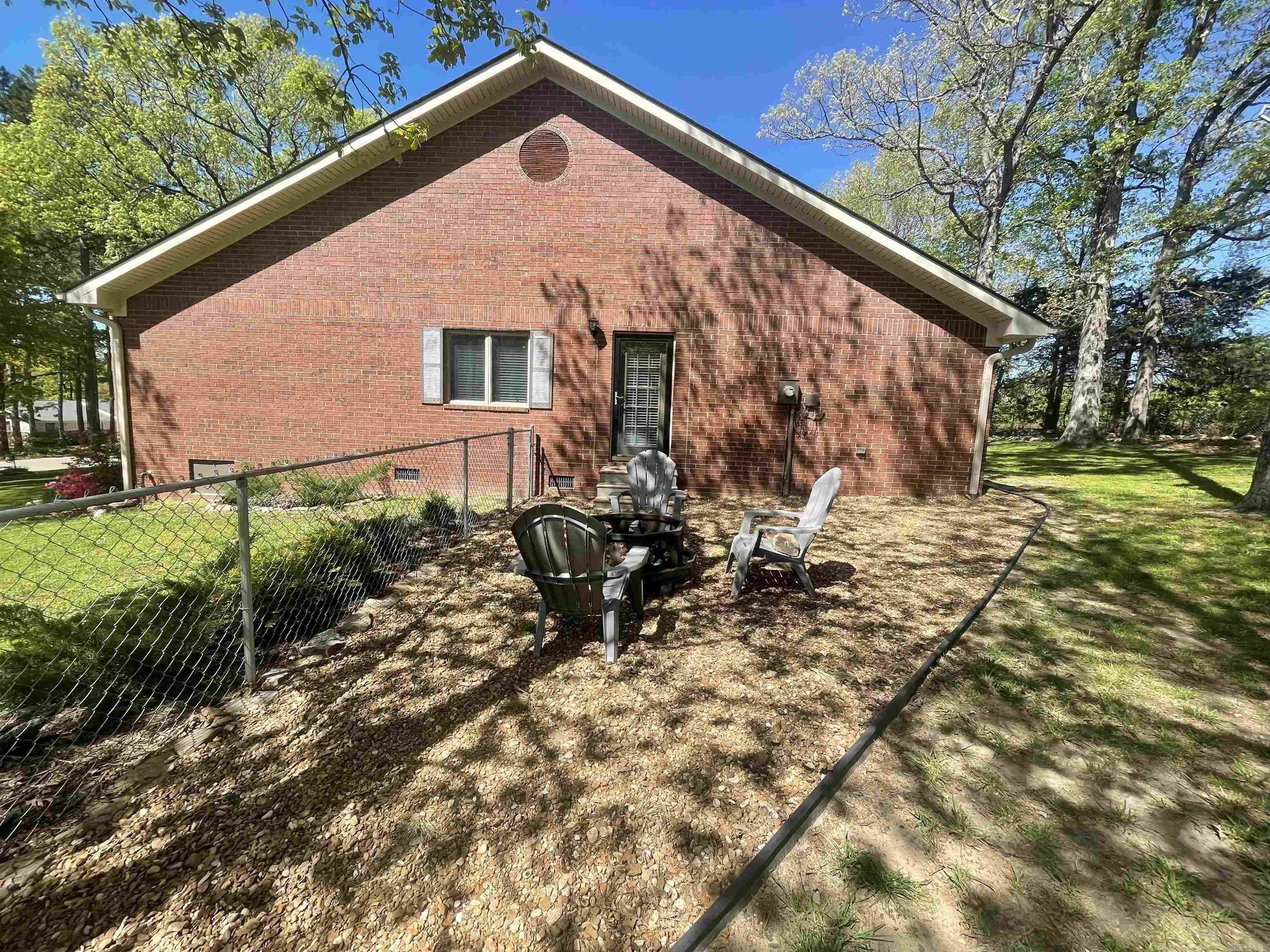 1005 Briarwood Street Mountain View, AR 72560