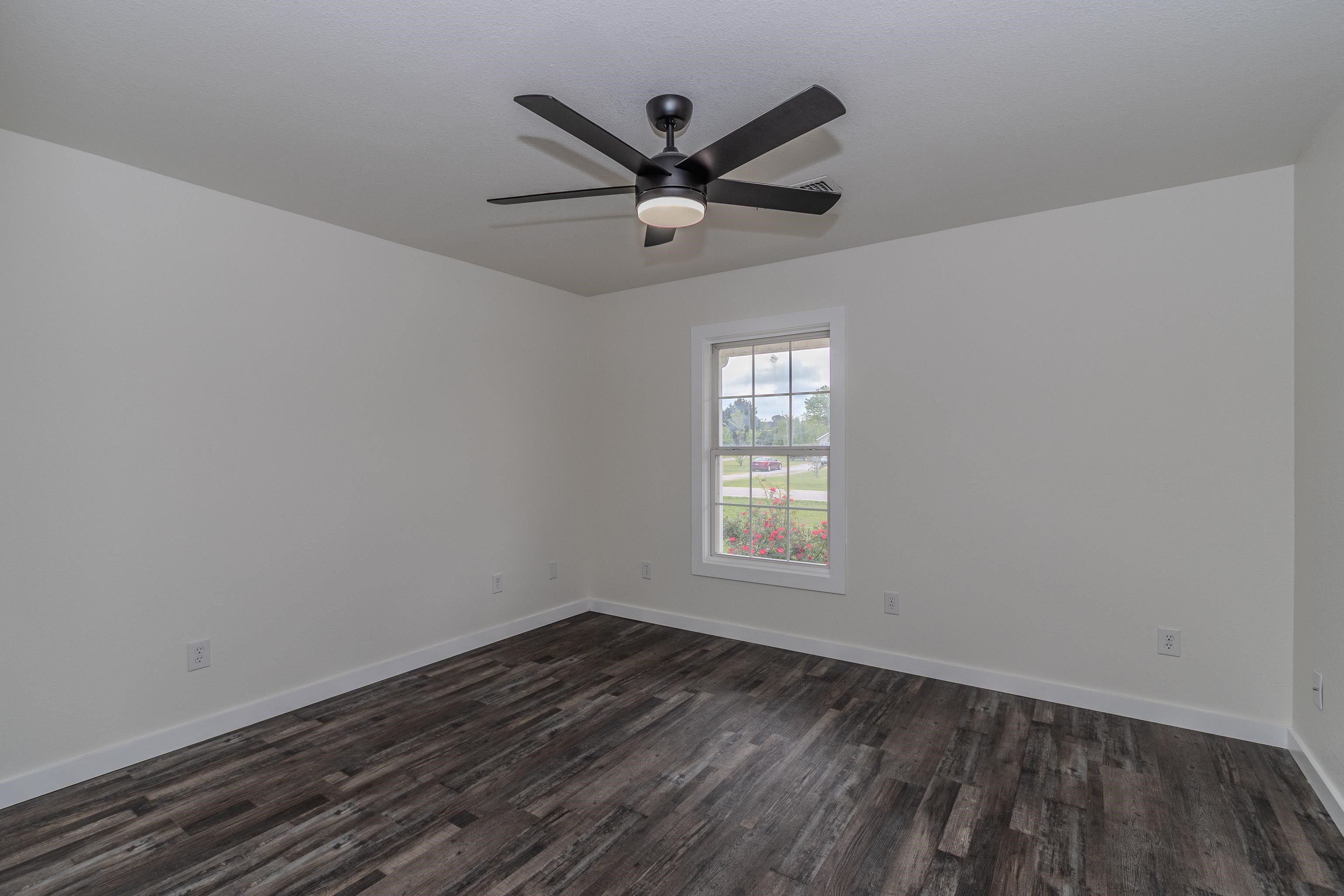 170  VAUGHN  Paragould, AR