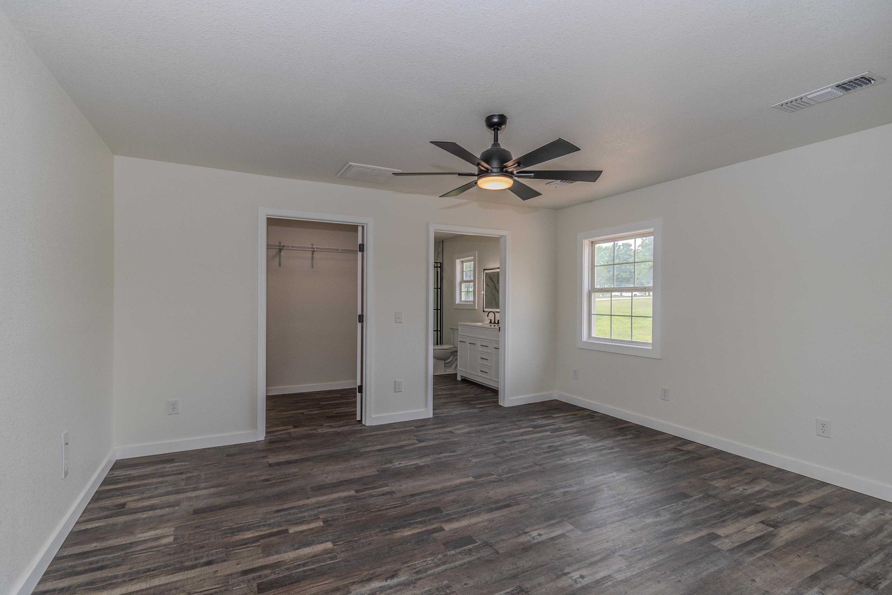 170  VAUGHN  Paragould, AR