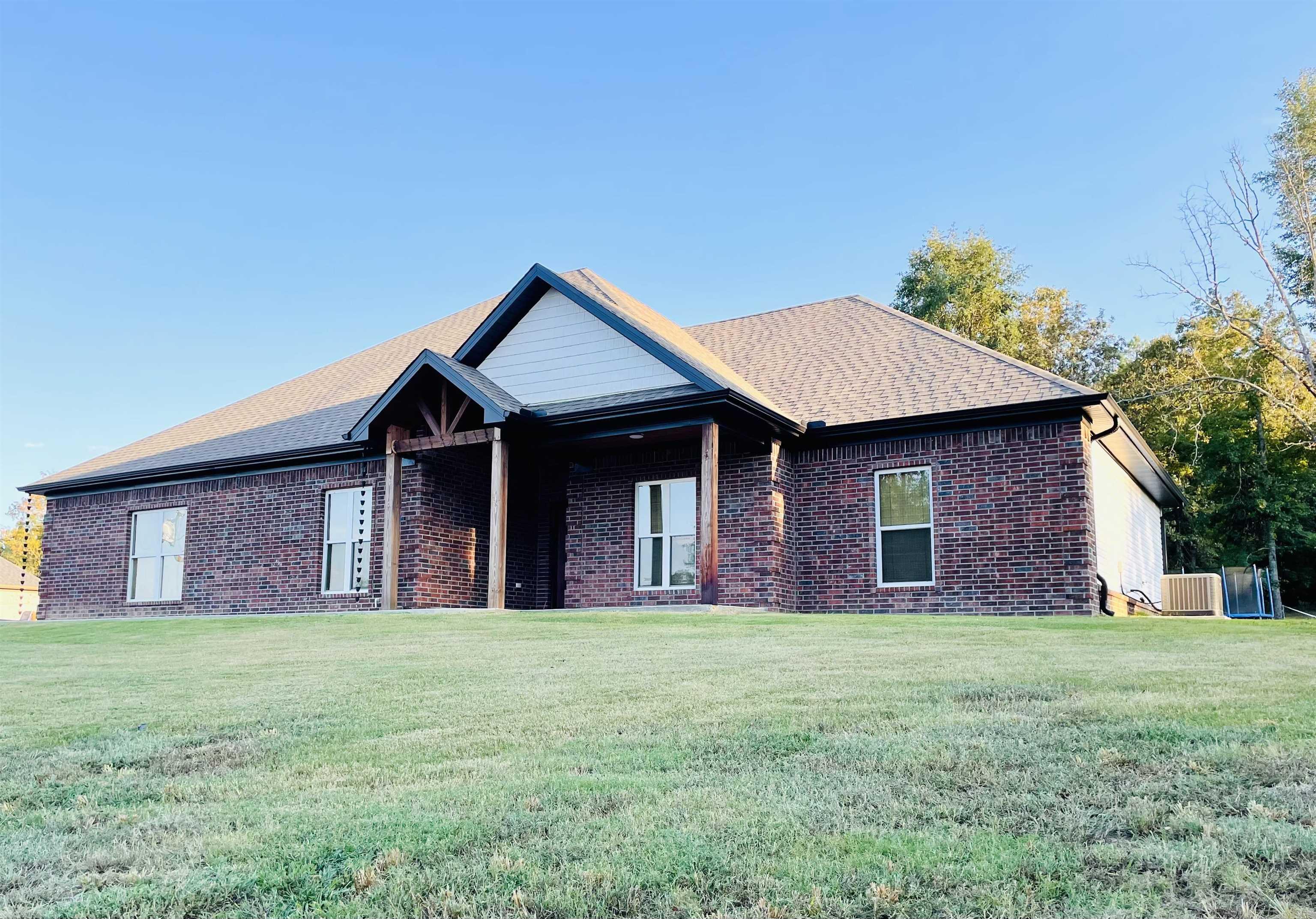 21189 Meadows Acres Drive Hensley, AR 72065