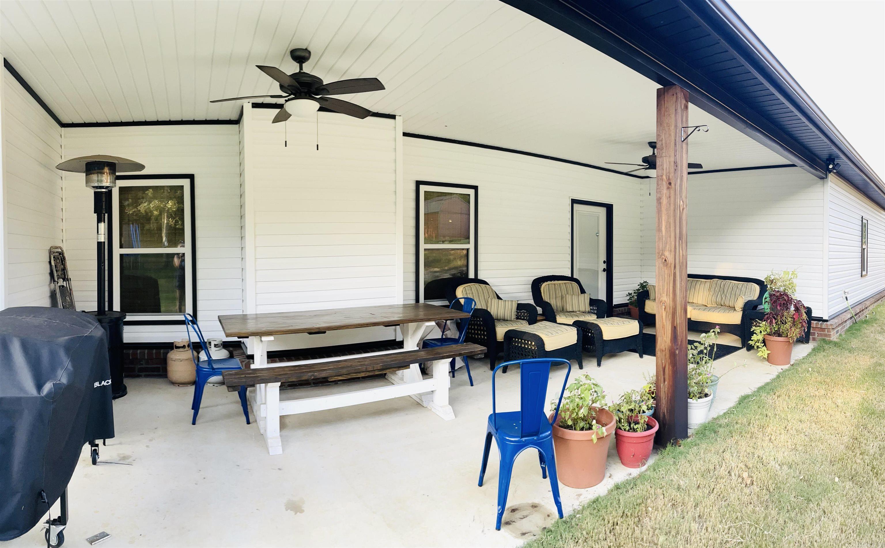 21189 Meadows Acres Drive Hensley, AR 72065