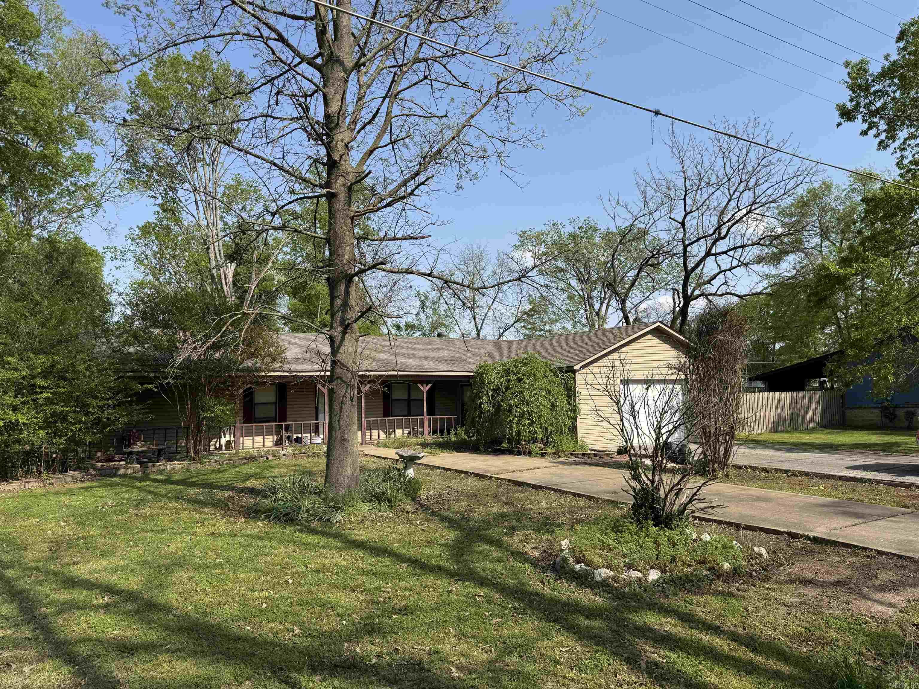 231  Woodland  Lepanto, AR