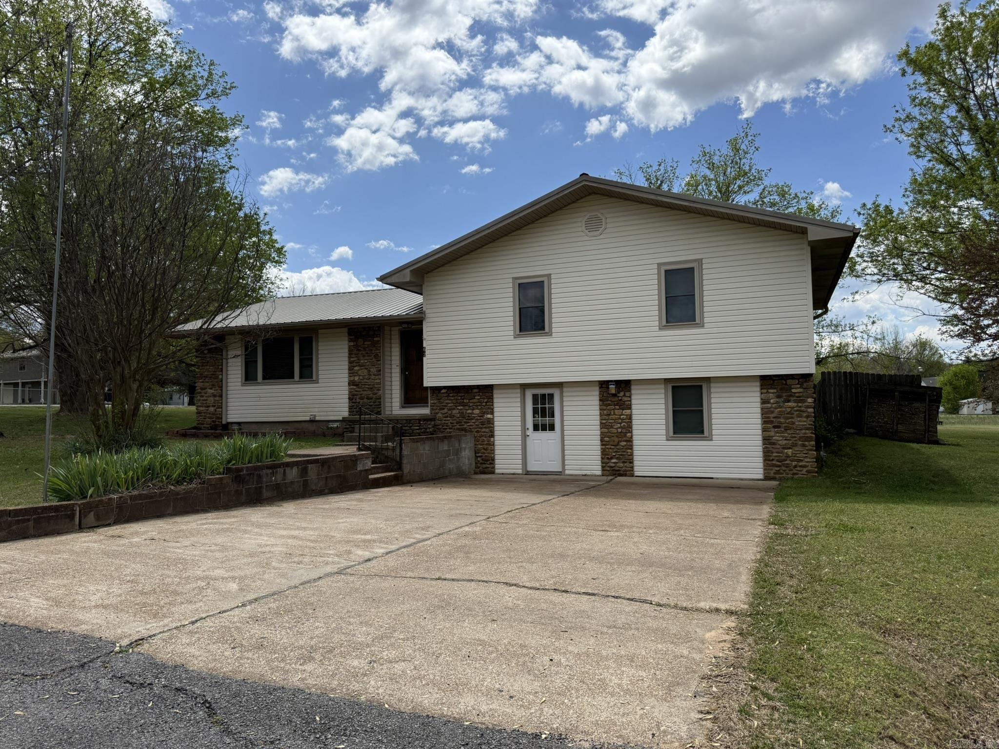 62 Ruby Lane