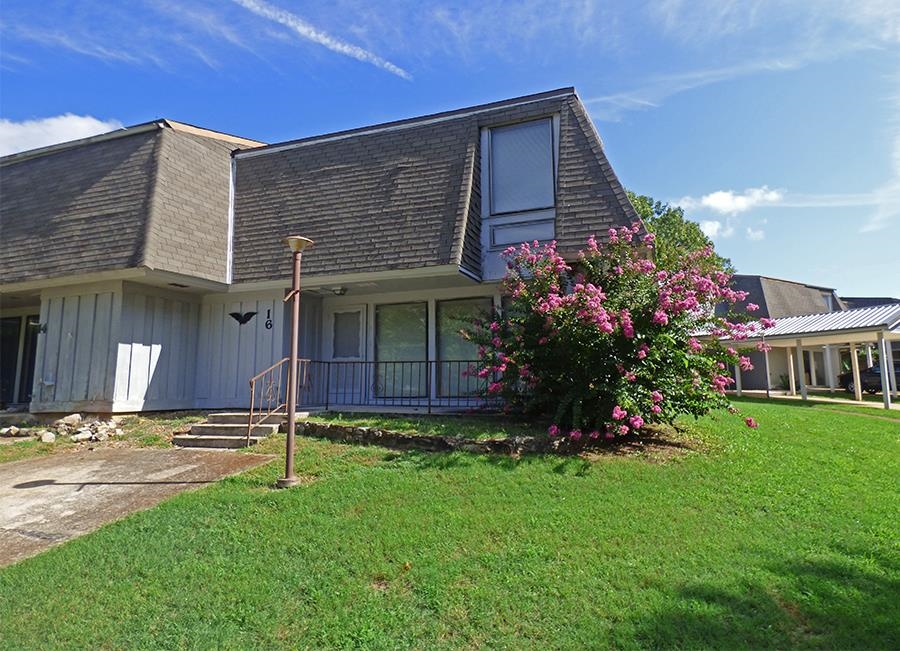 16  Annette  Cherokee Village, AR
