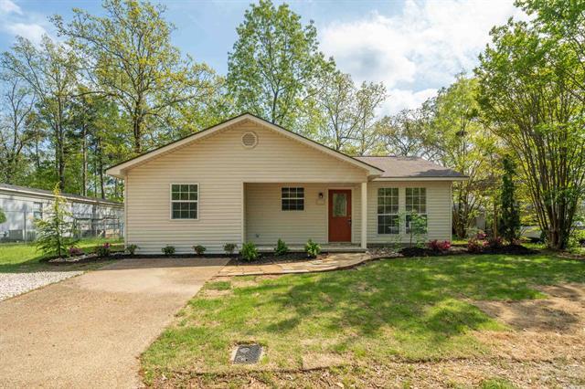 115  Patton  Hot Springs, AR