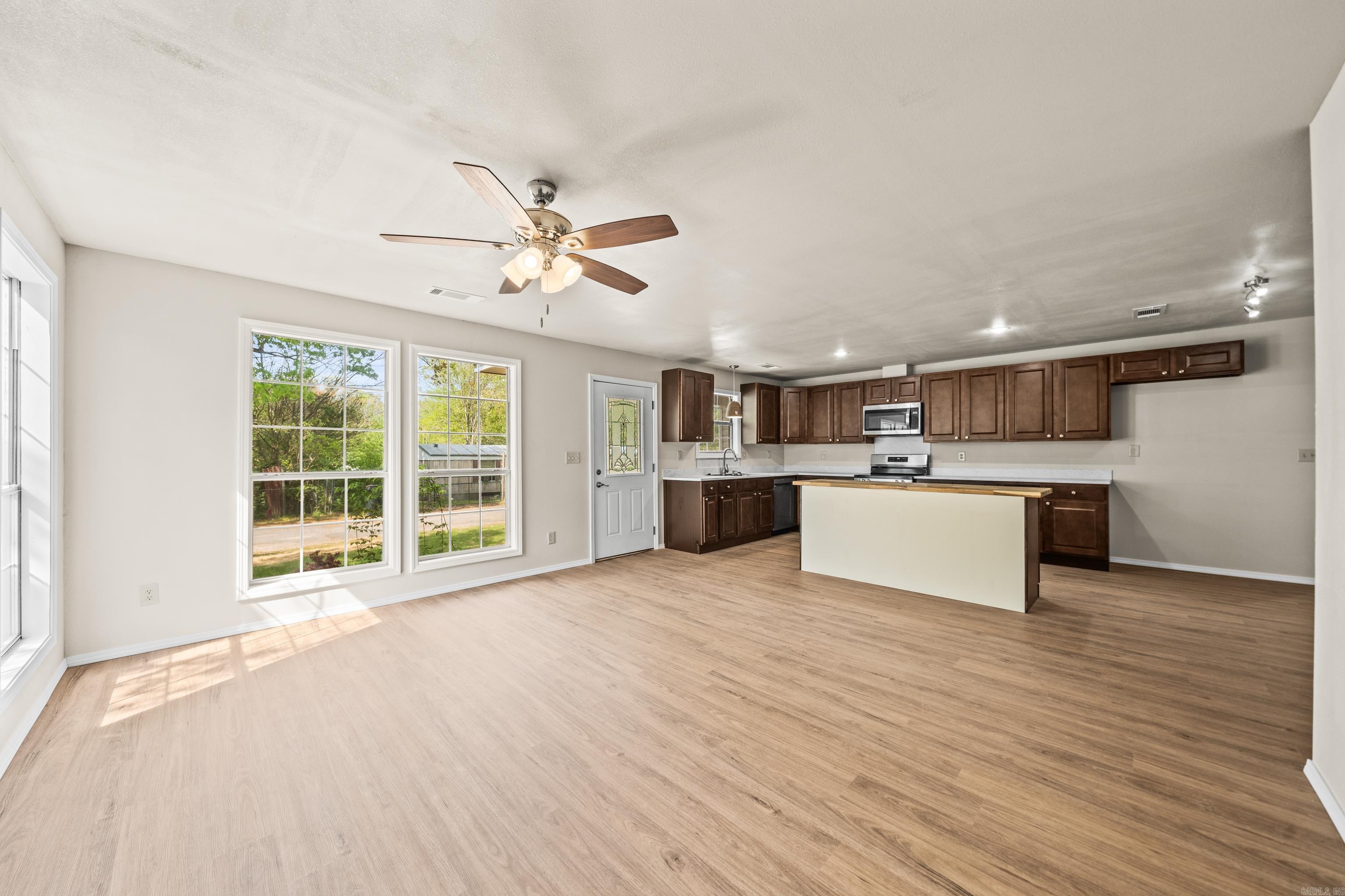 115  Patton  Hot Springs, AR