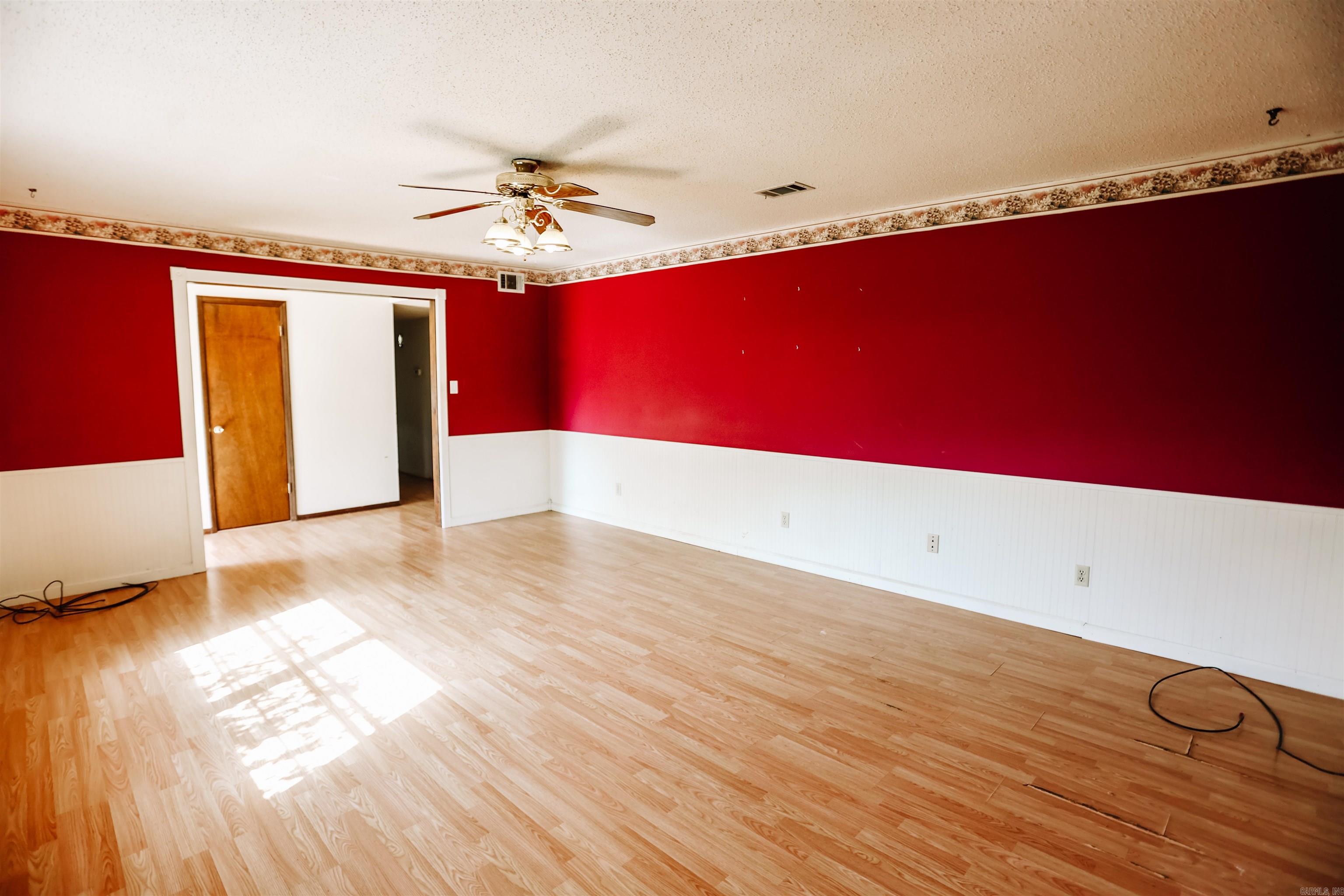 1209 S Hartford  Russellville, AR