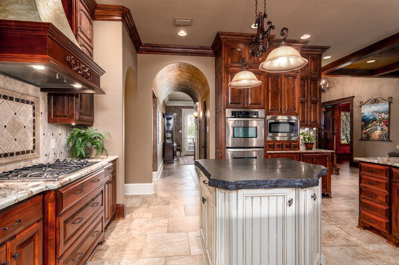 1130  Applewood  Conway, AR