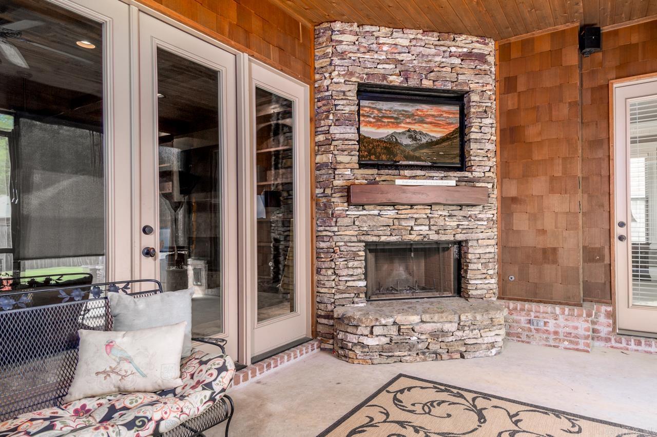 1130  Applewood  Conway, AR