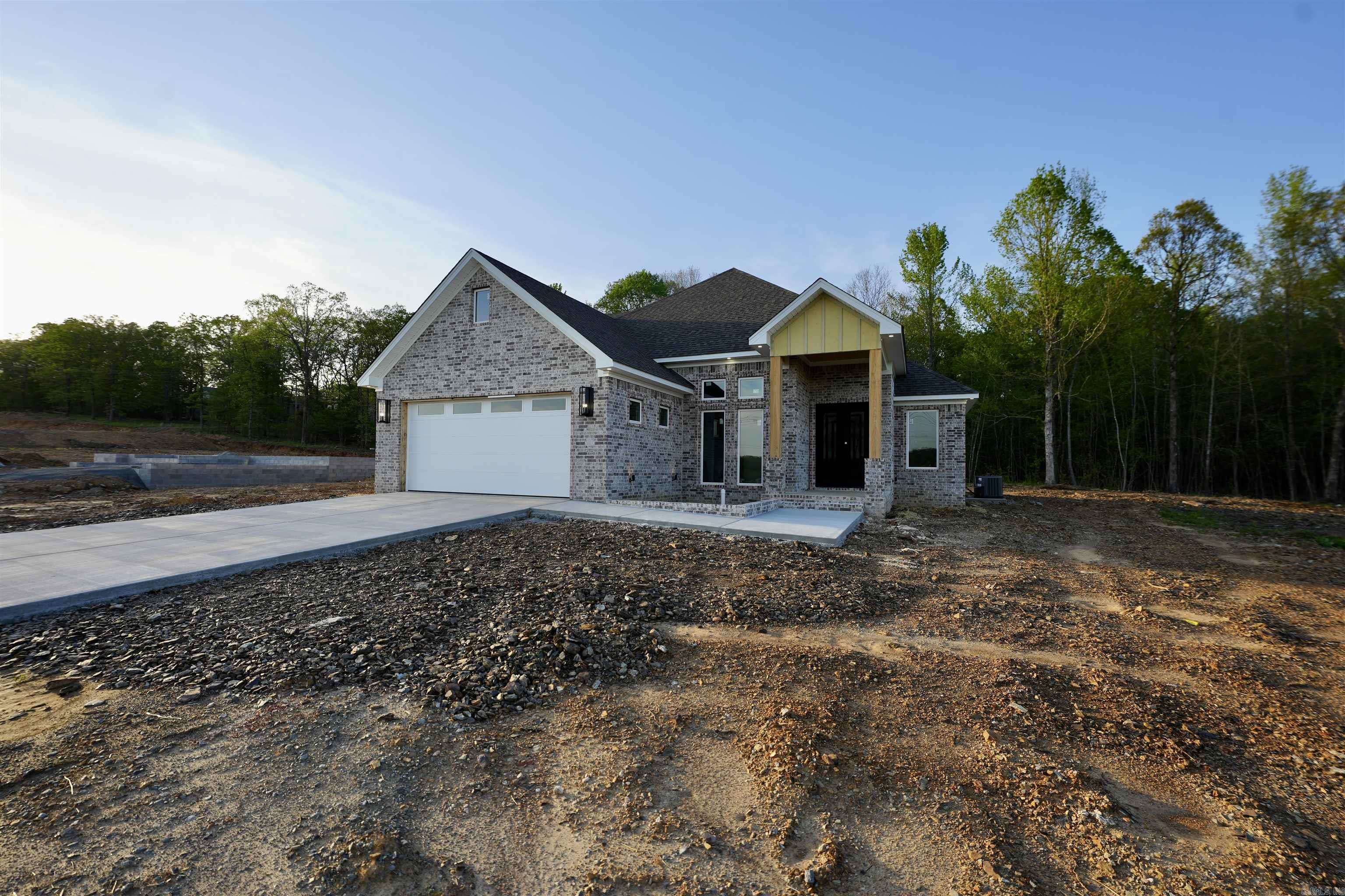 200  Fawnwood  Jacksonville, AR