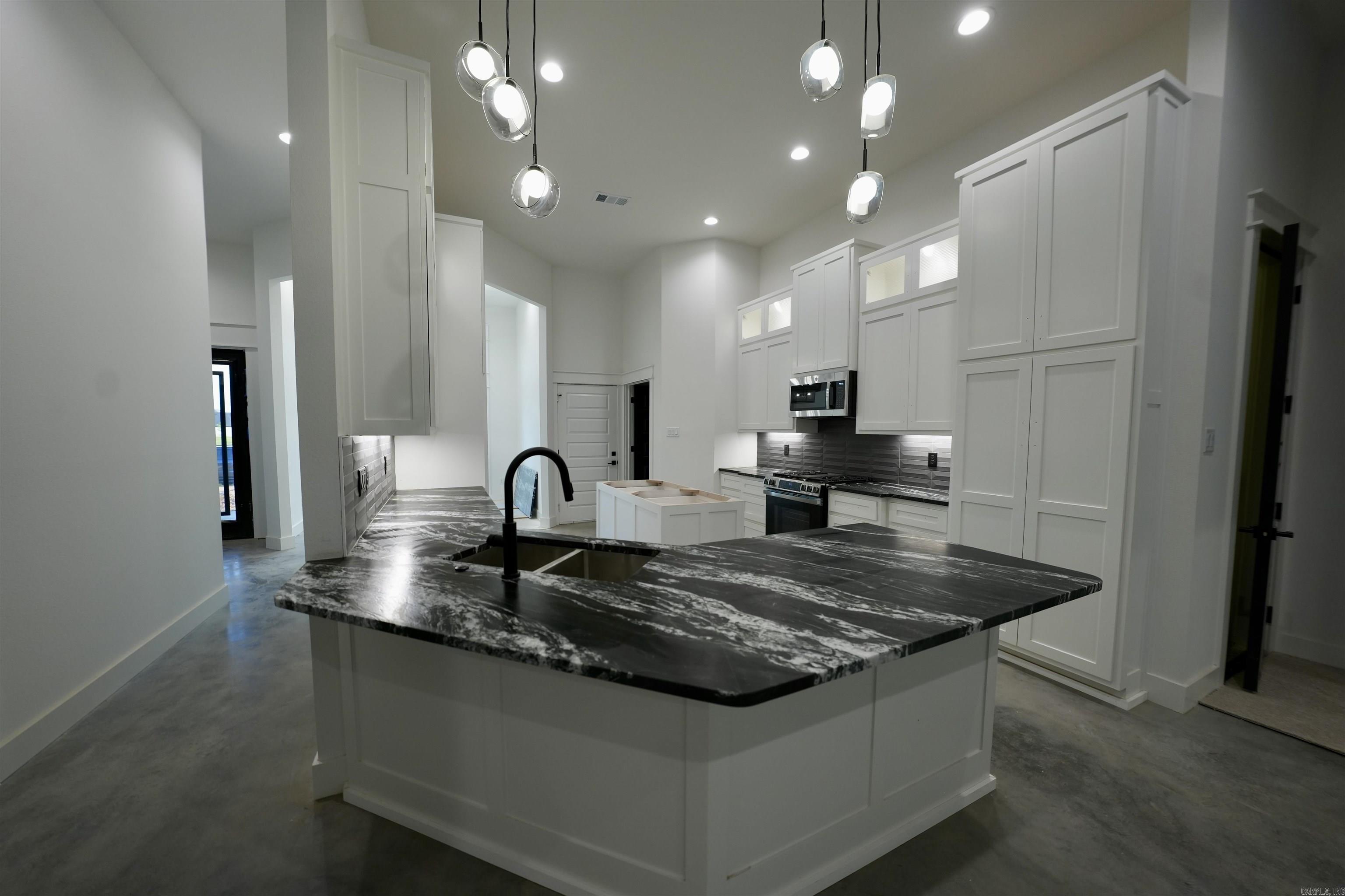 200  Fawnwood  Jacksonville, AR