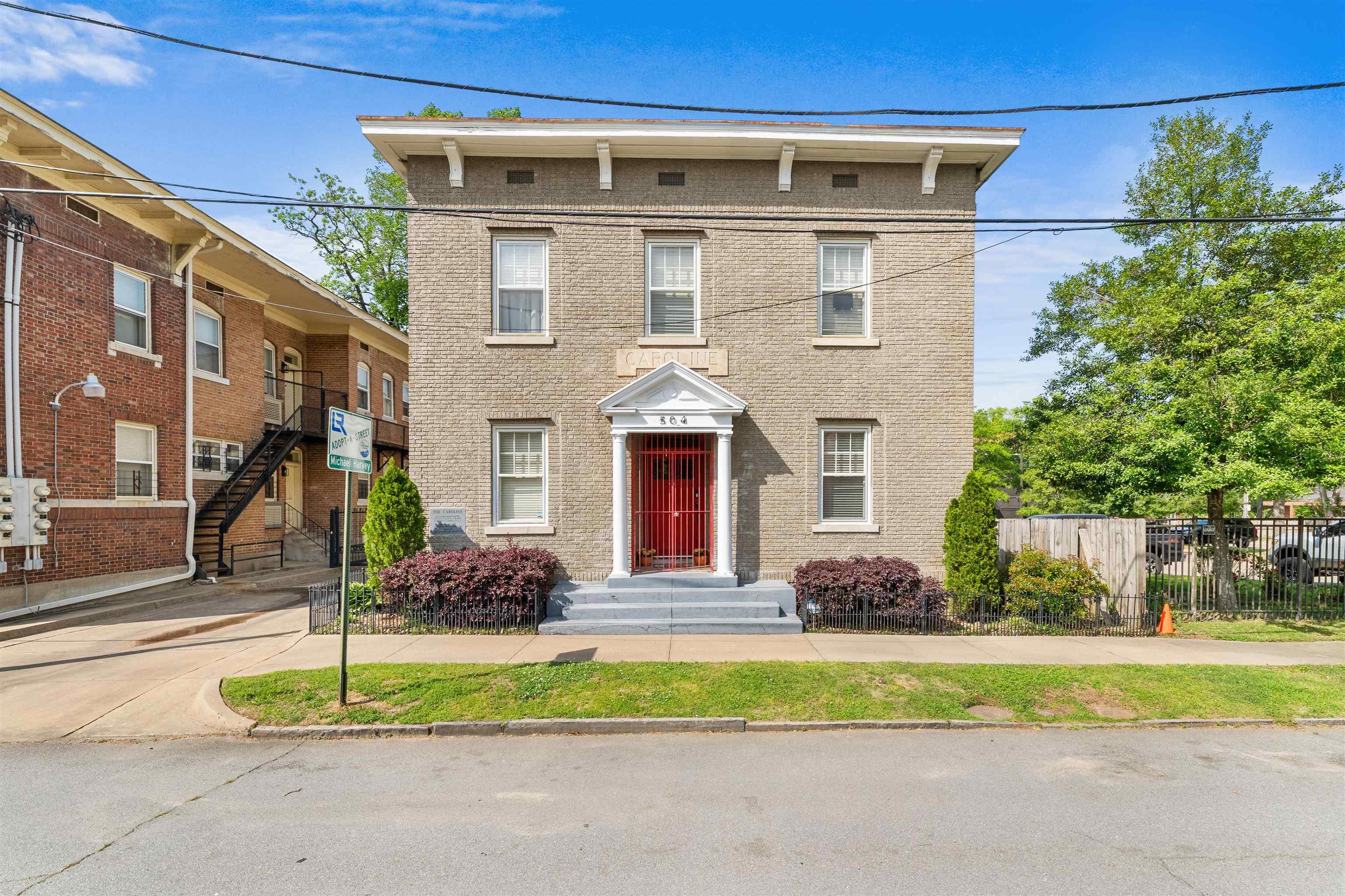 504 E 6th     Unit 201 Street