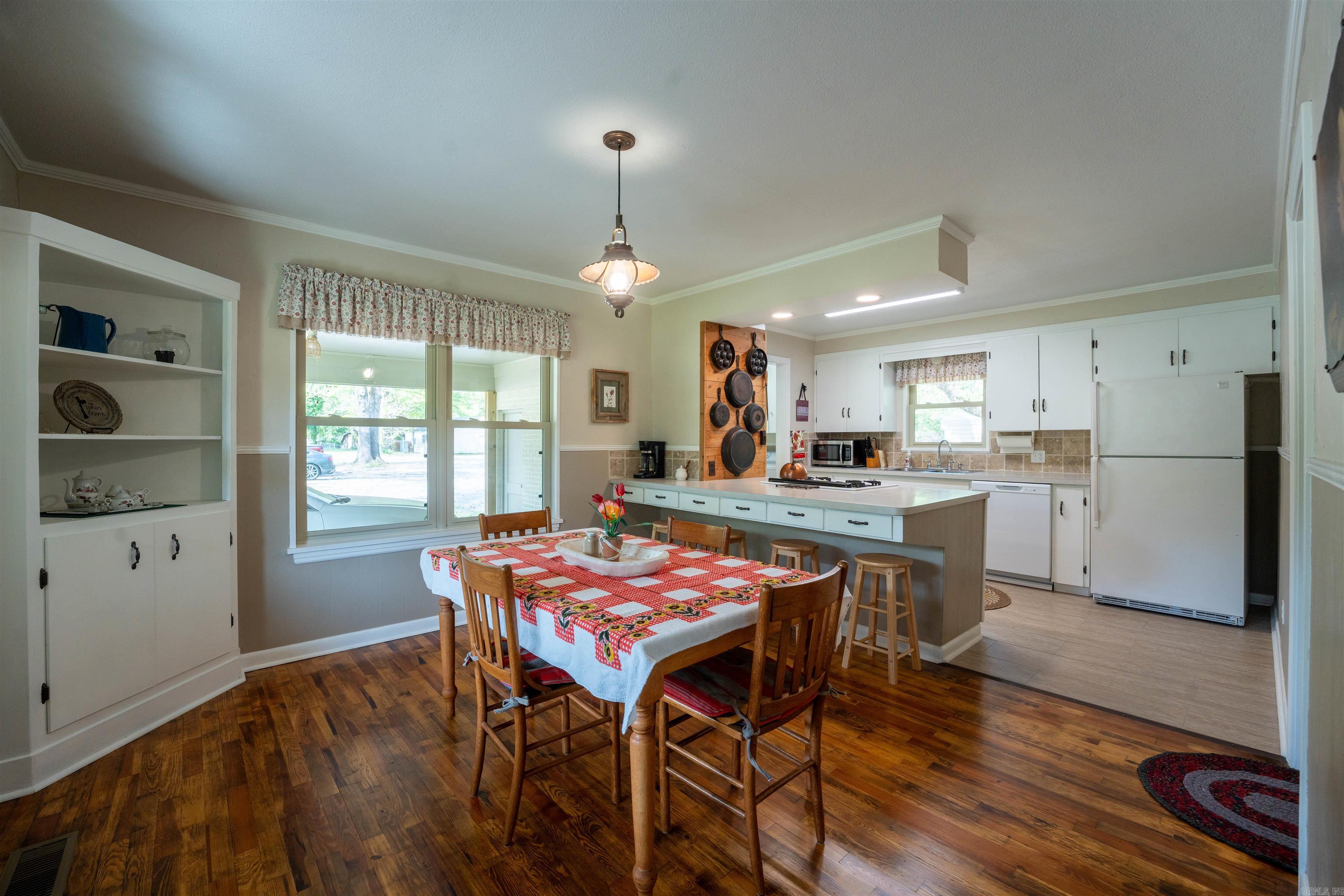 5486  CONGO  Benton, AR
