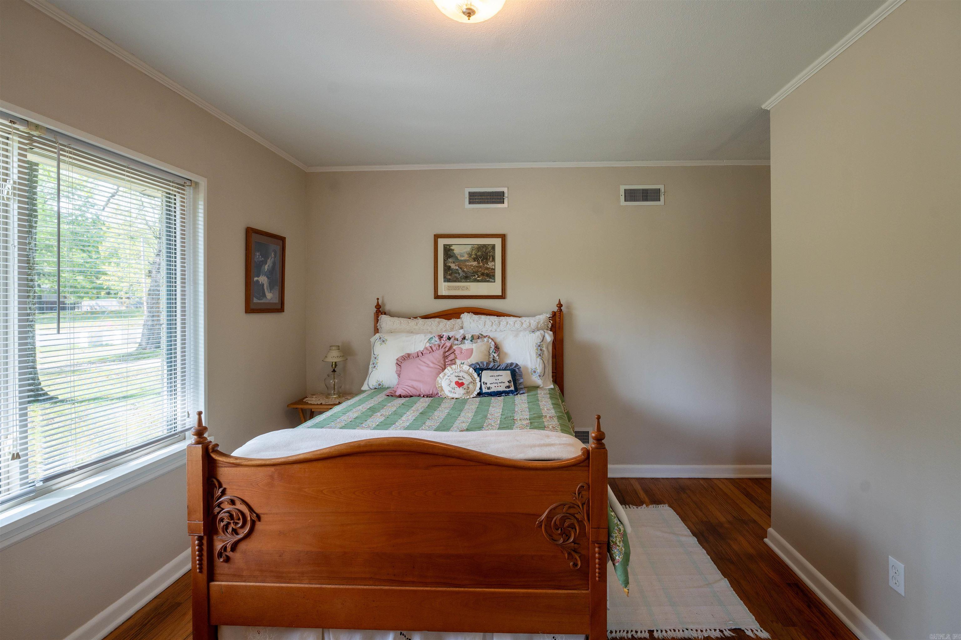 5486  CONGO  Benton, AR