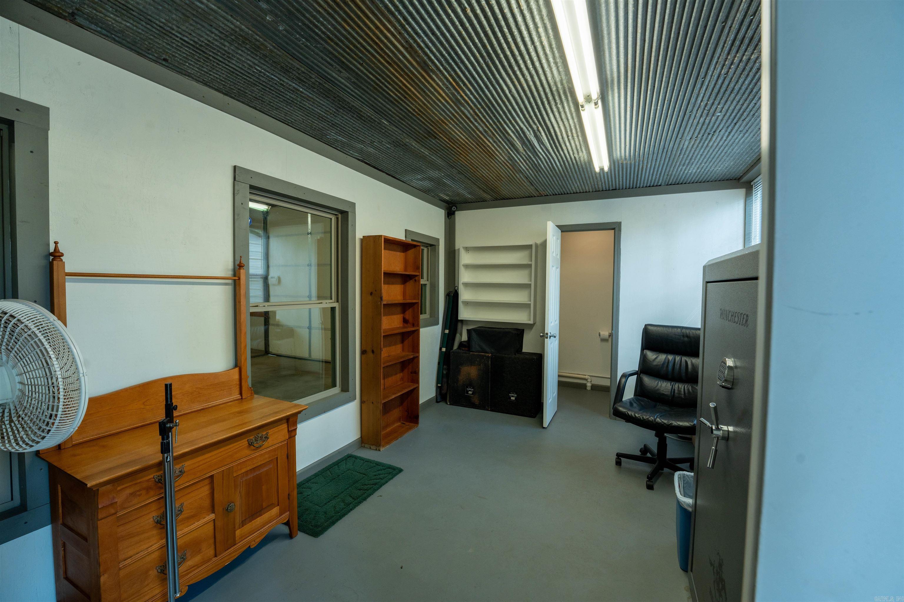 5486  CONGO  Benton, AR