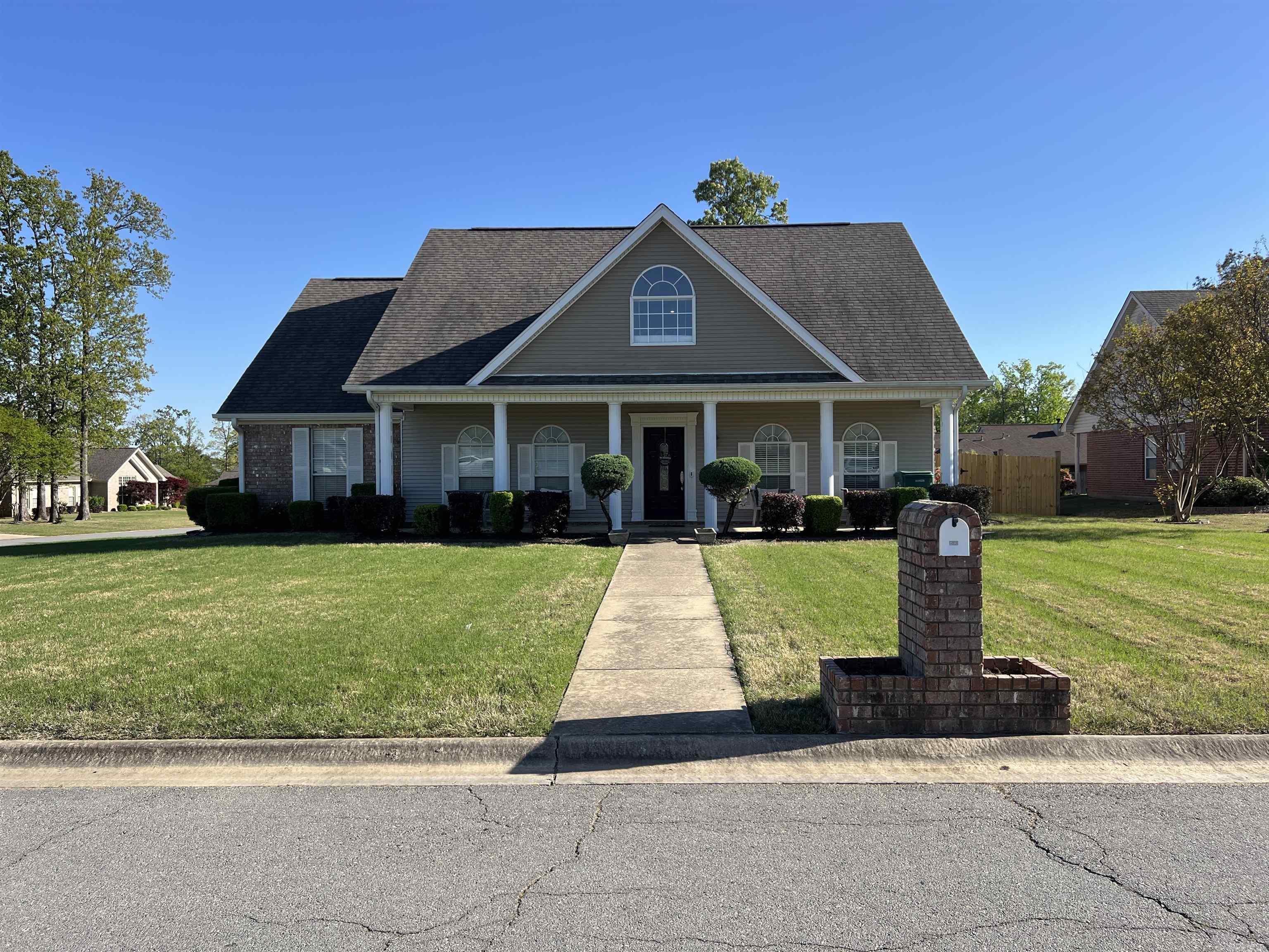200  Blue Bird Cove  White Hall, AR