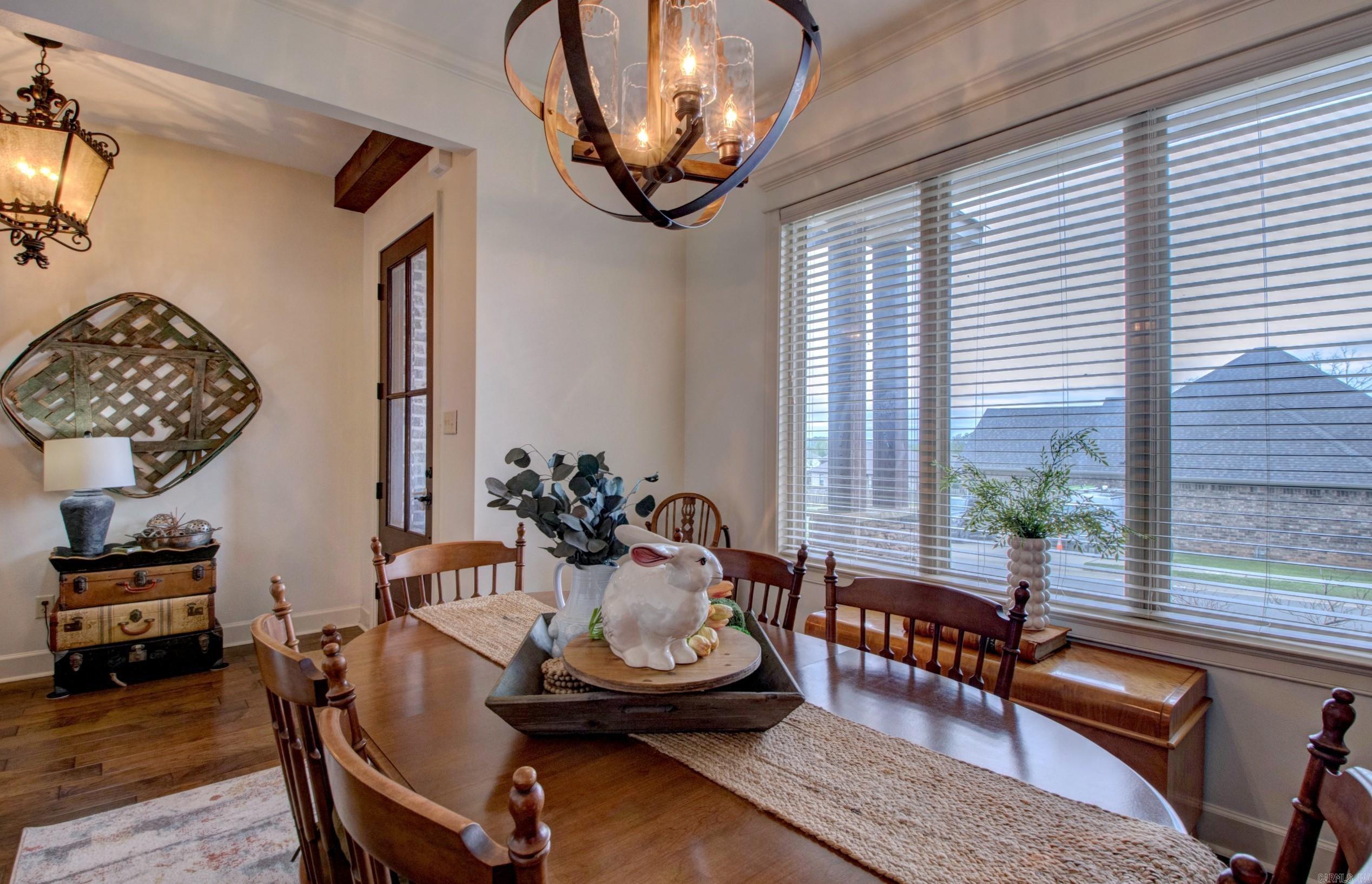 2136  Avondale  Benton, AR