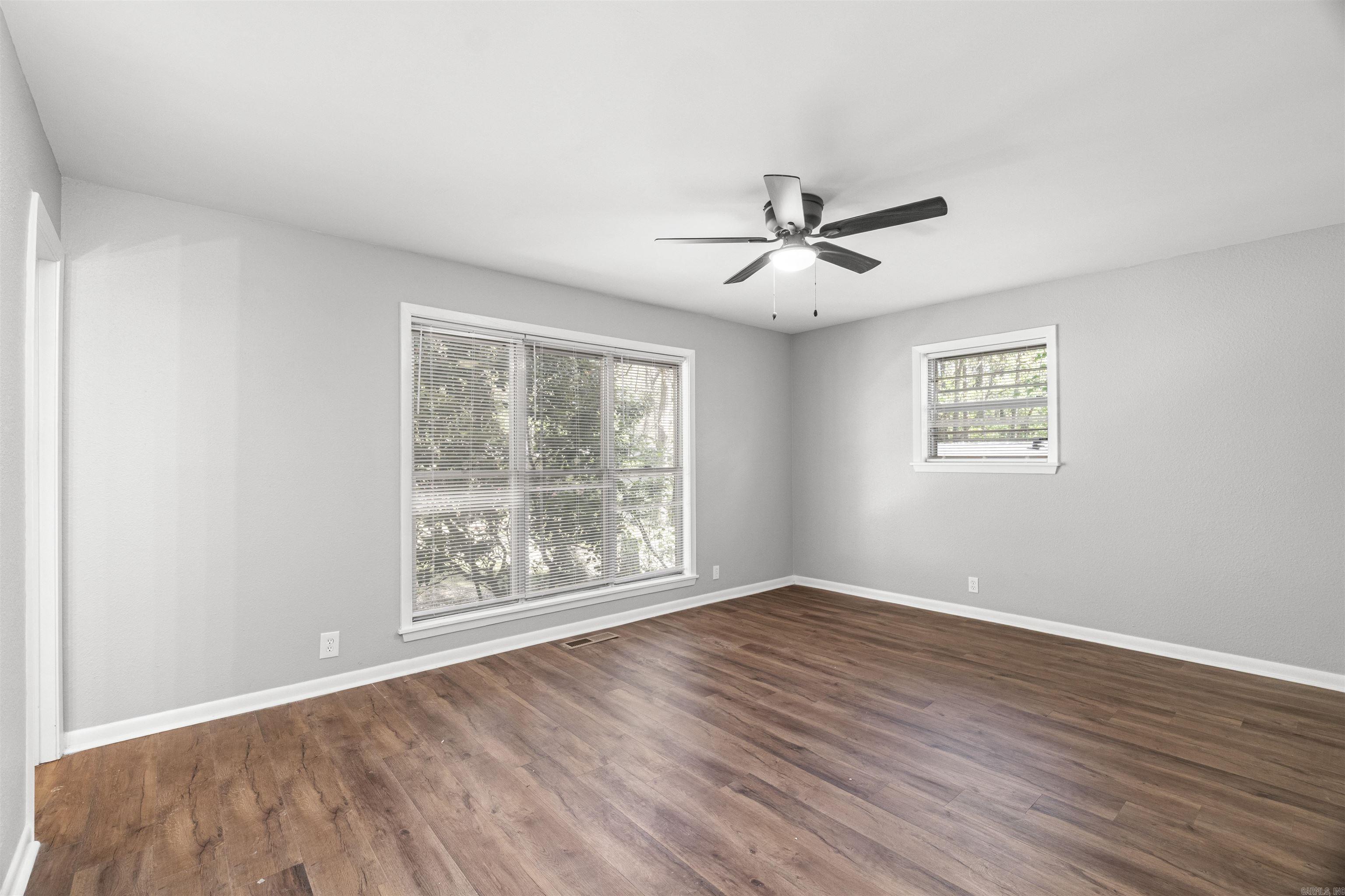 13  Silla  Hot Springs Village, AR