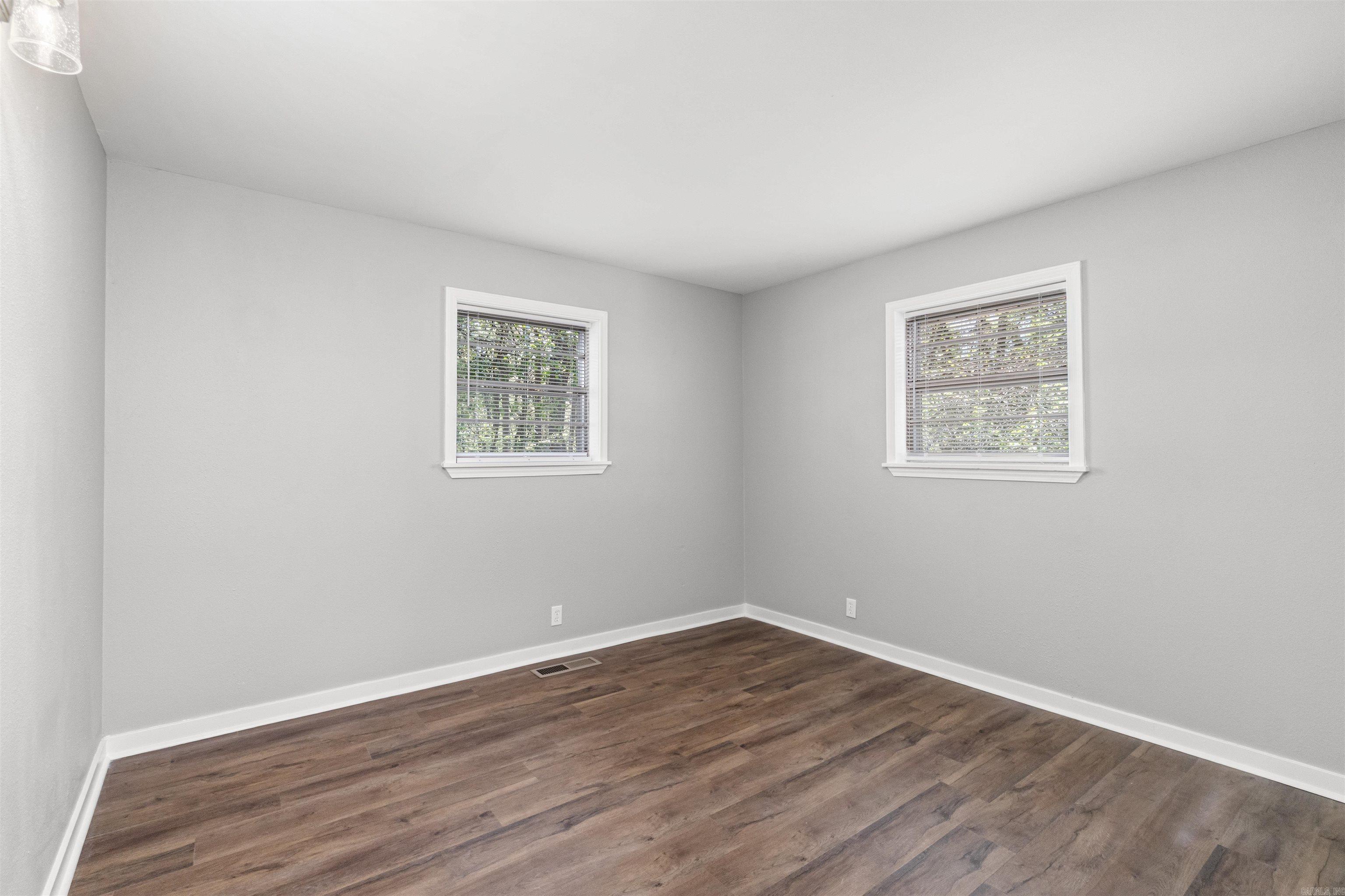 13  Silla  Hot Springs Village, AR