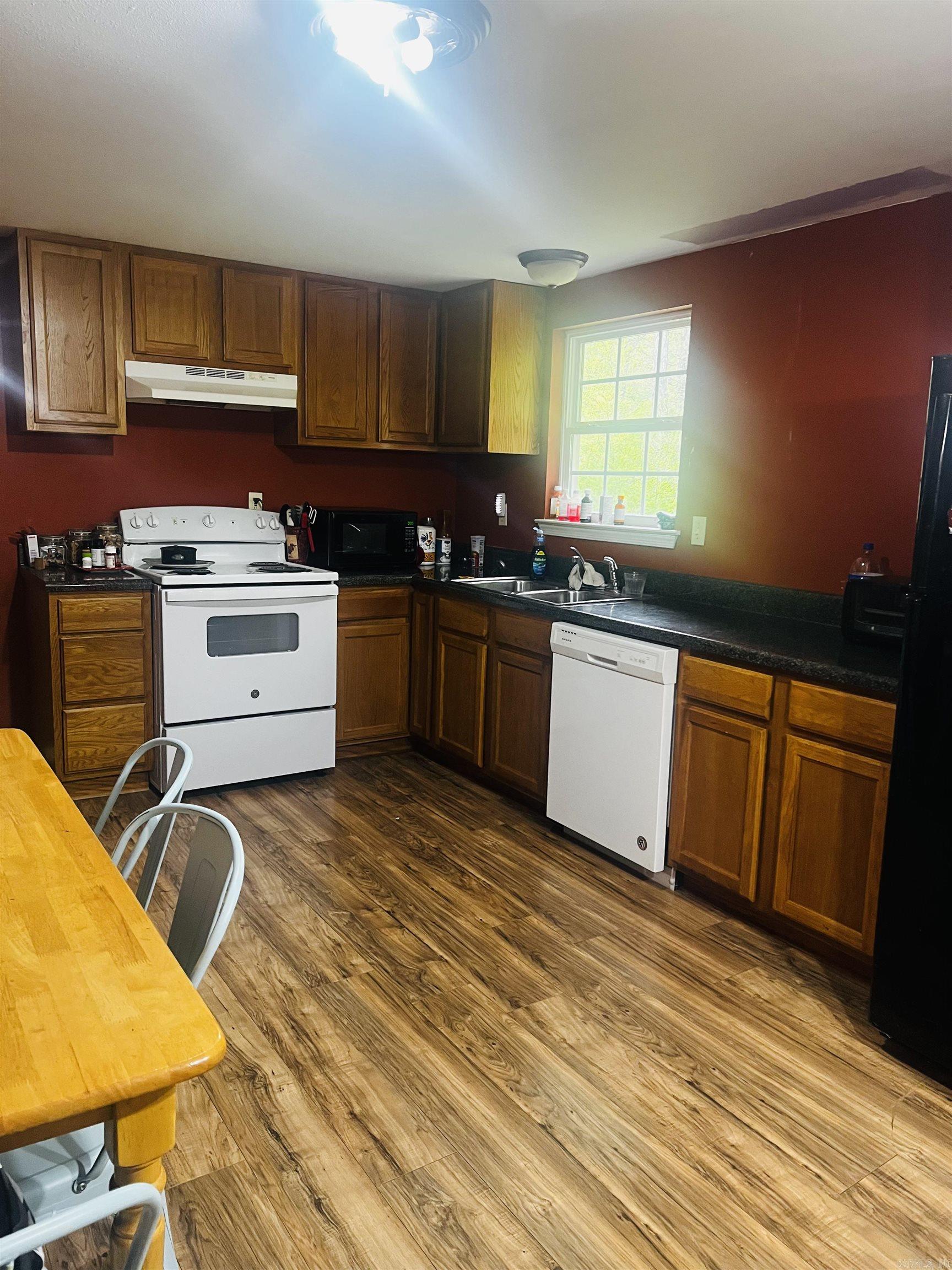 602  Jean Grant  Benton, AR