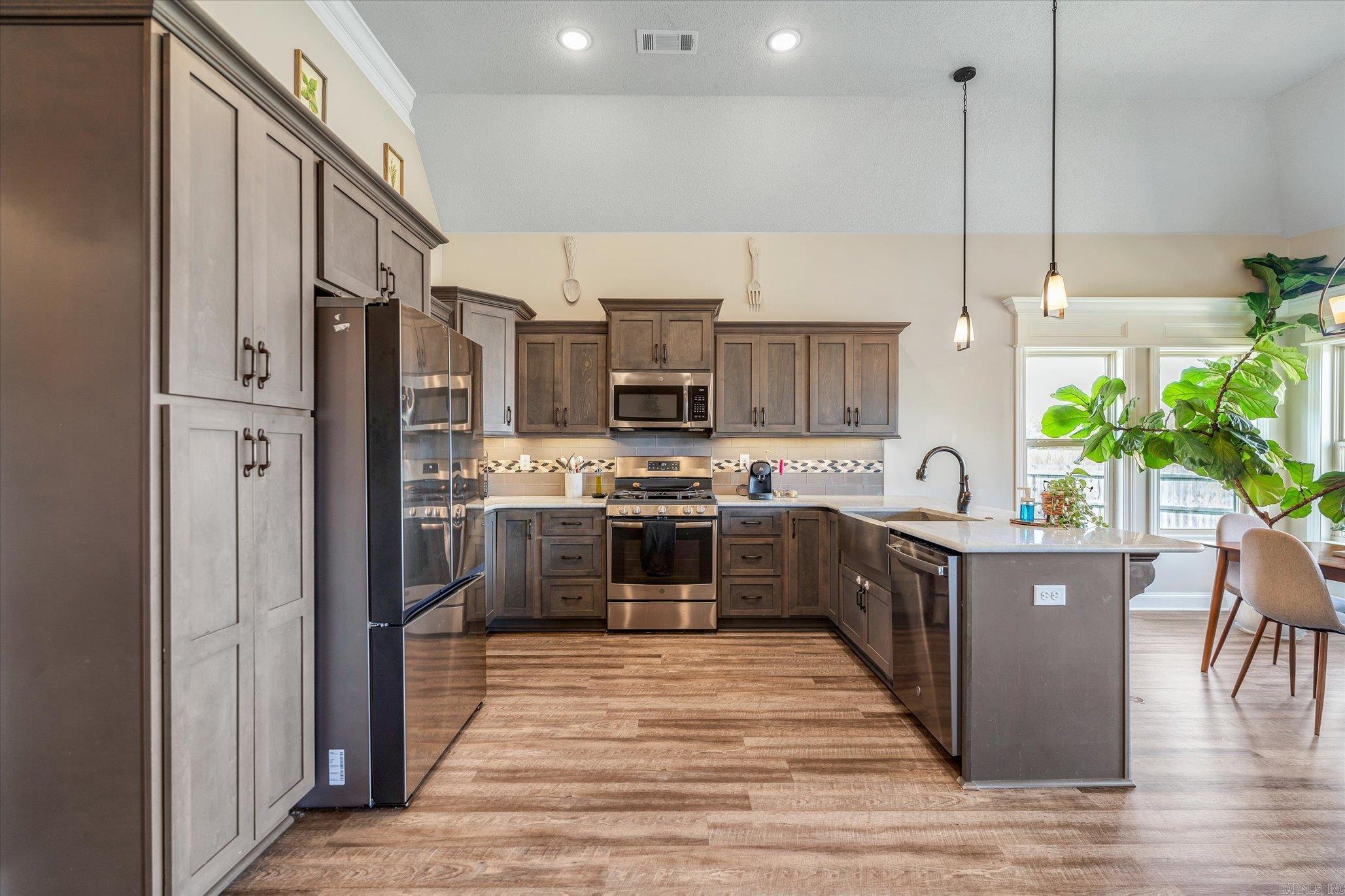2918 Sierra Ct. Jonesboro, AR 72404-7107