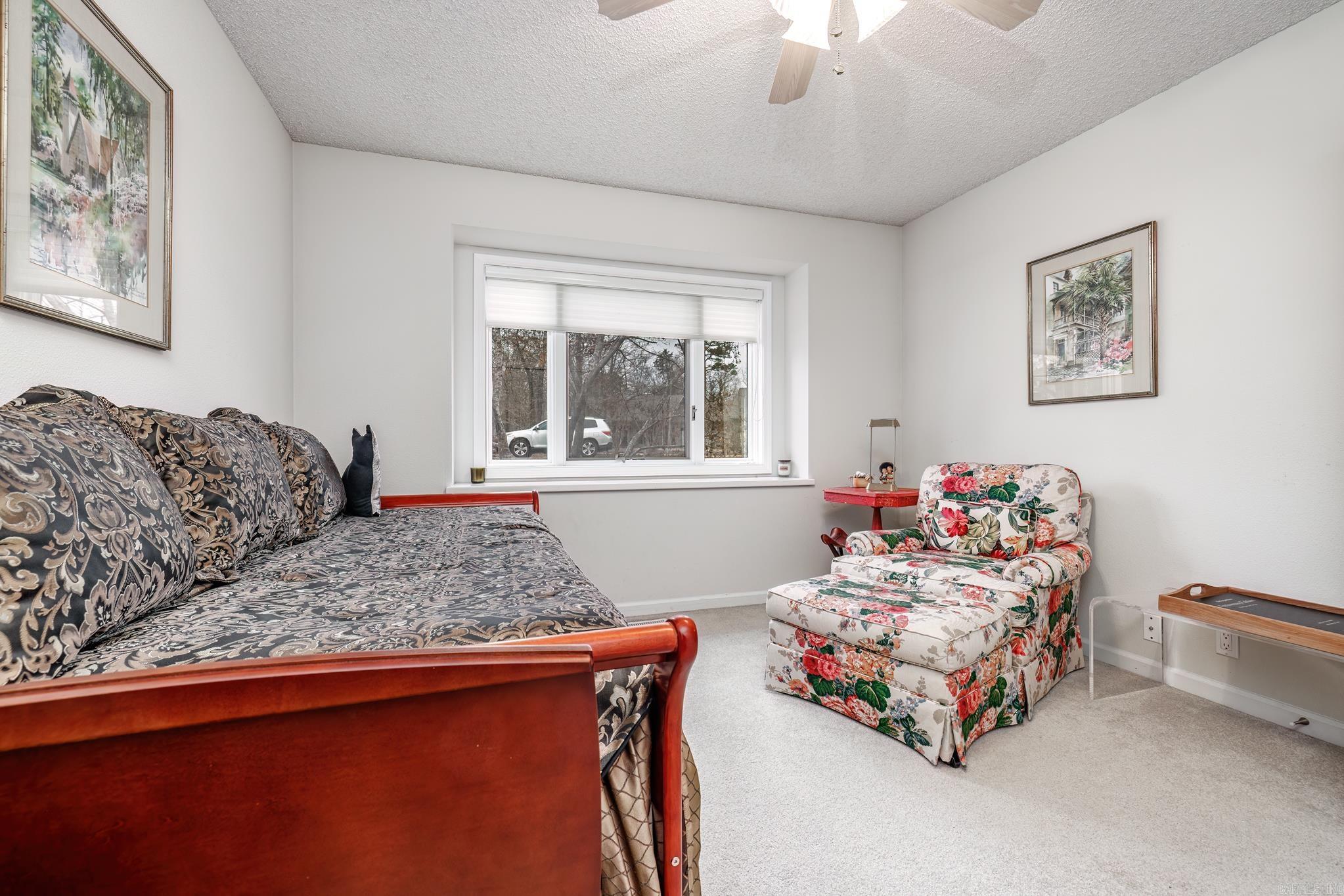 13  Arista Ln  Hot Springs Village, AR