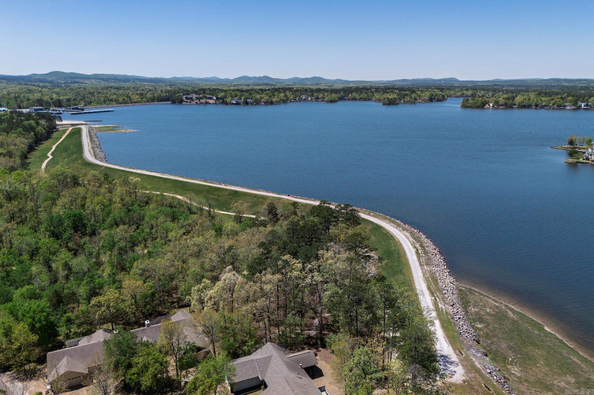 13  Arista Ln  Hot Springs Village, AR