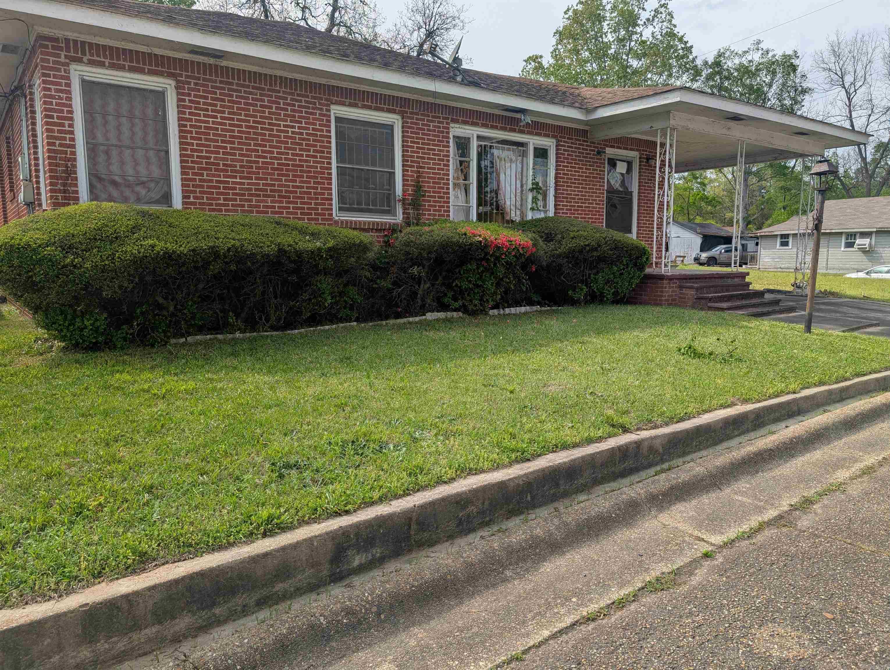 604  Short Ave  Camden, AR