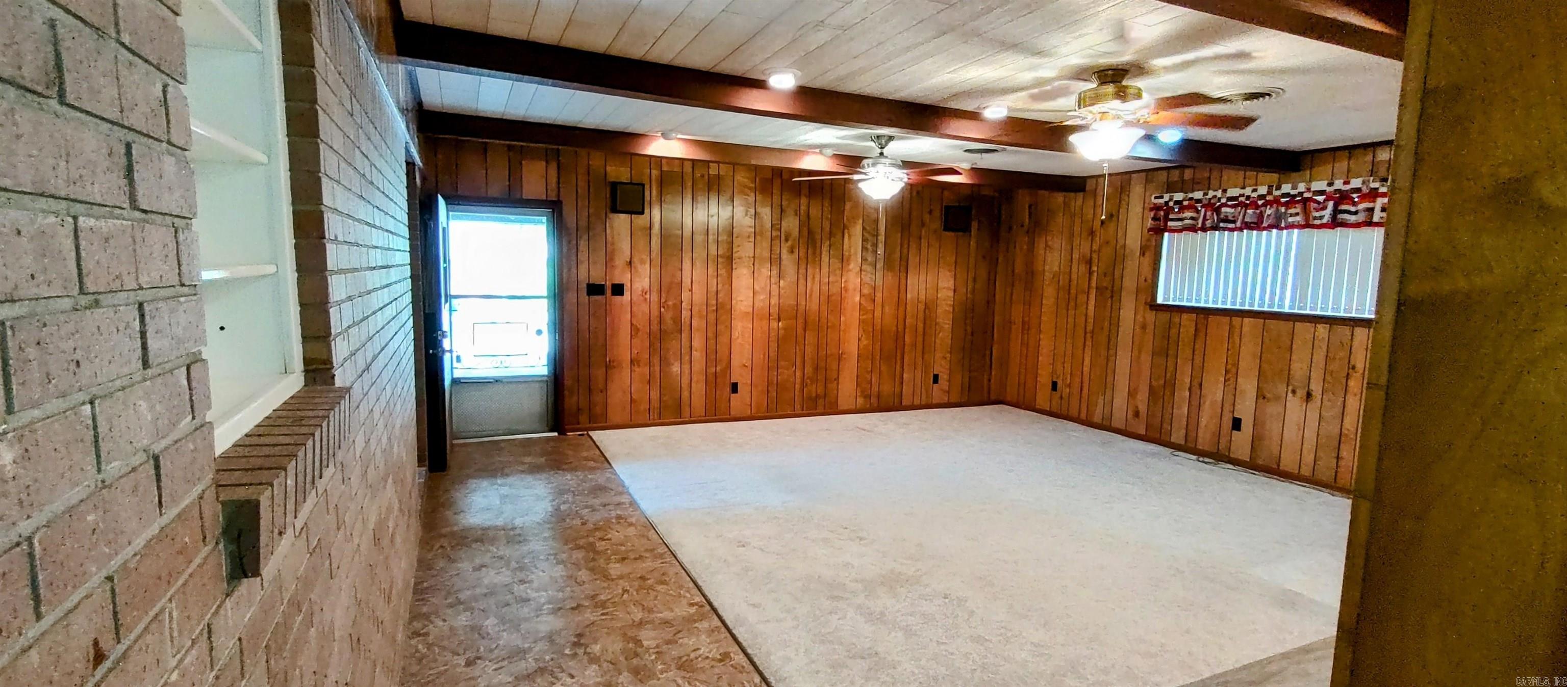 1019  Amanda St  Camden, AR