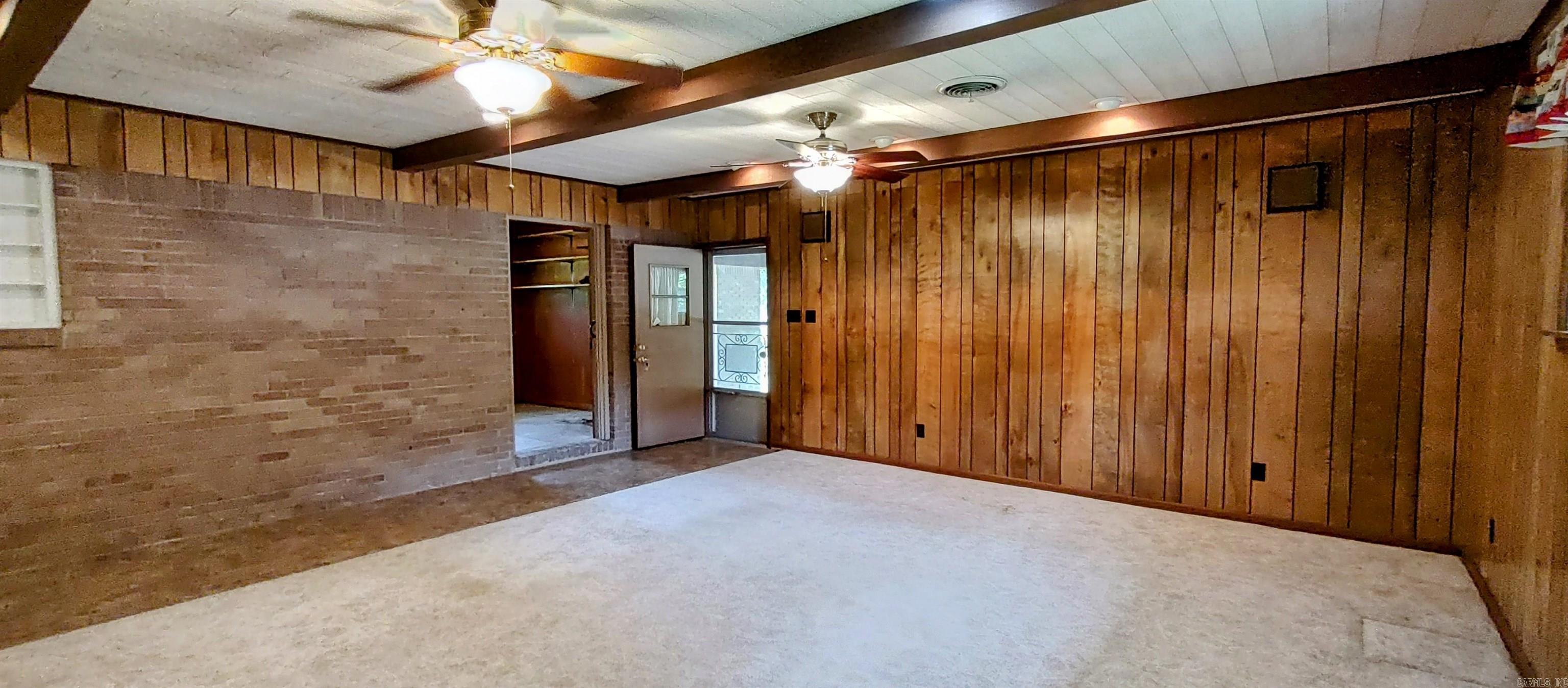 1019  Amanda St  Camden, AR